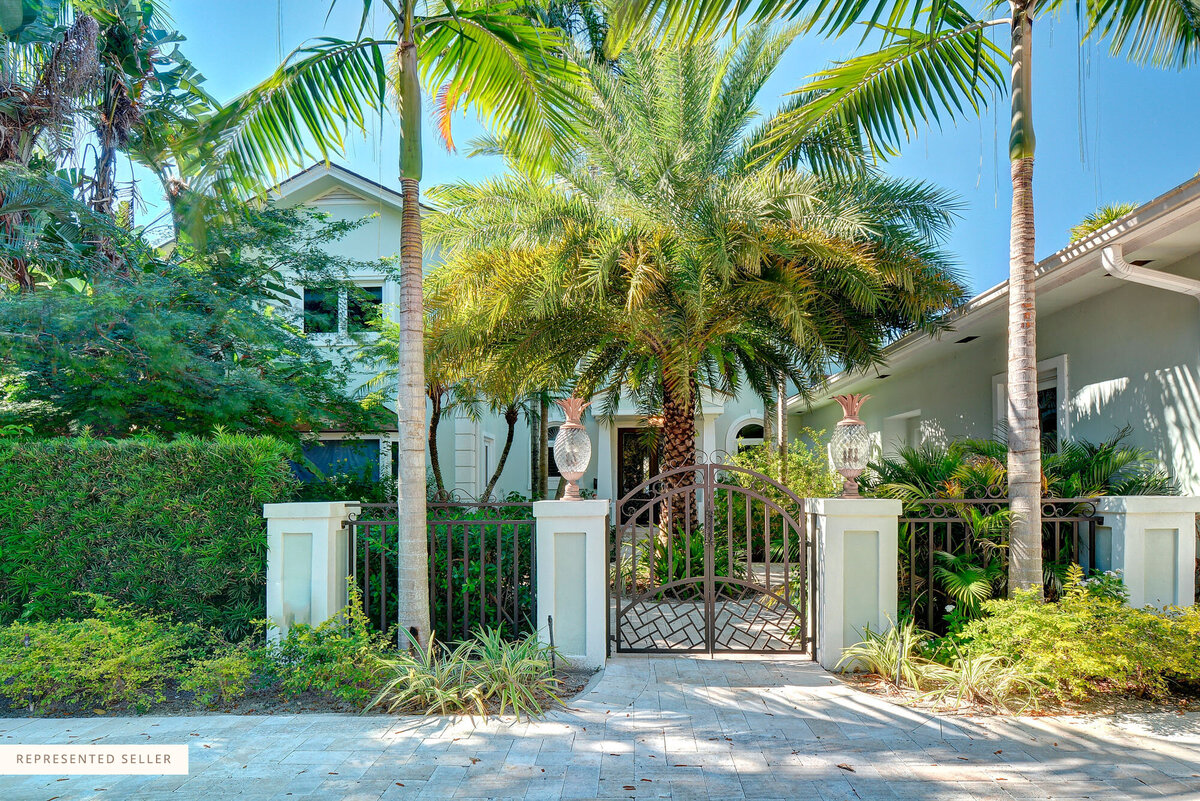 The Elli Group- Cleveland Real Estate Agent - Represented Seller  008