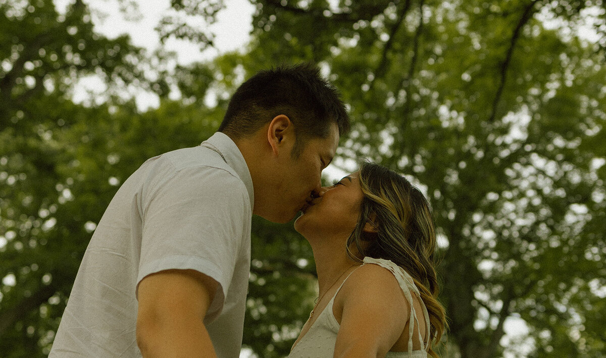 Minnesota-Couples-Photographer-49