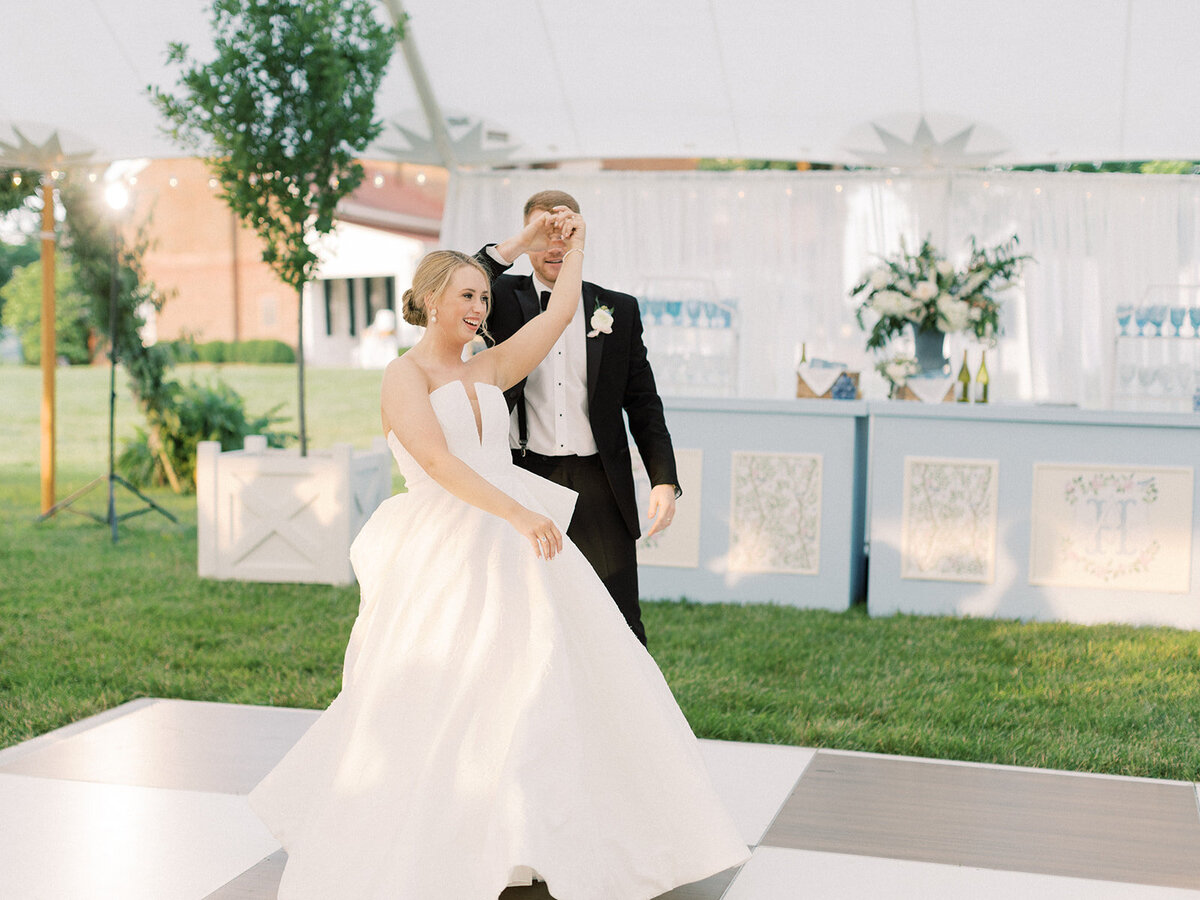 bride and groom first dance sailcloth tent brentwood tennessee wedding