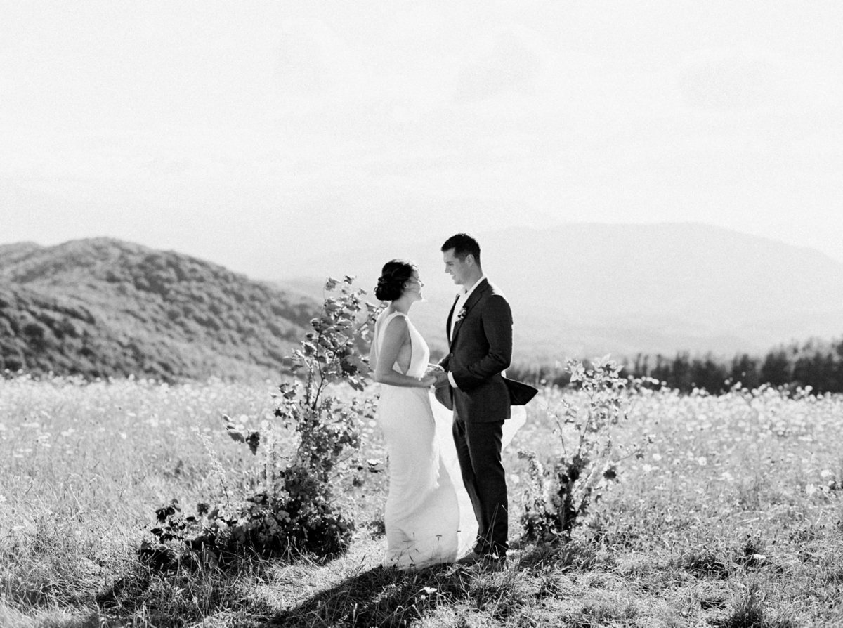 simplysarah.photography.highlands.northcarolina.wedding_0032