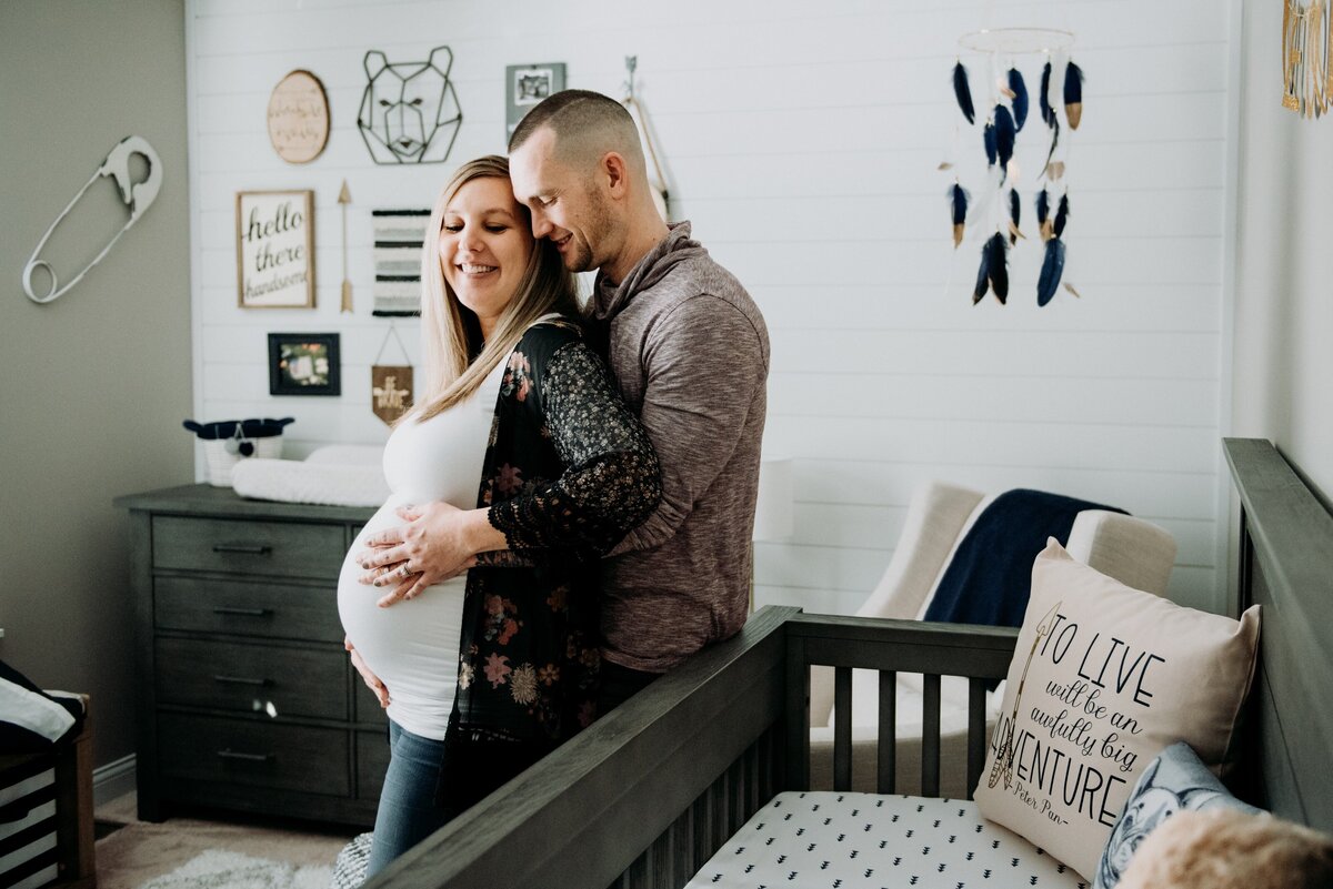 motherhood pregnancy expecting baby ohio photography maternity