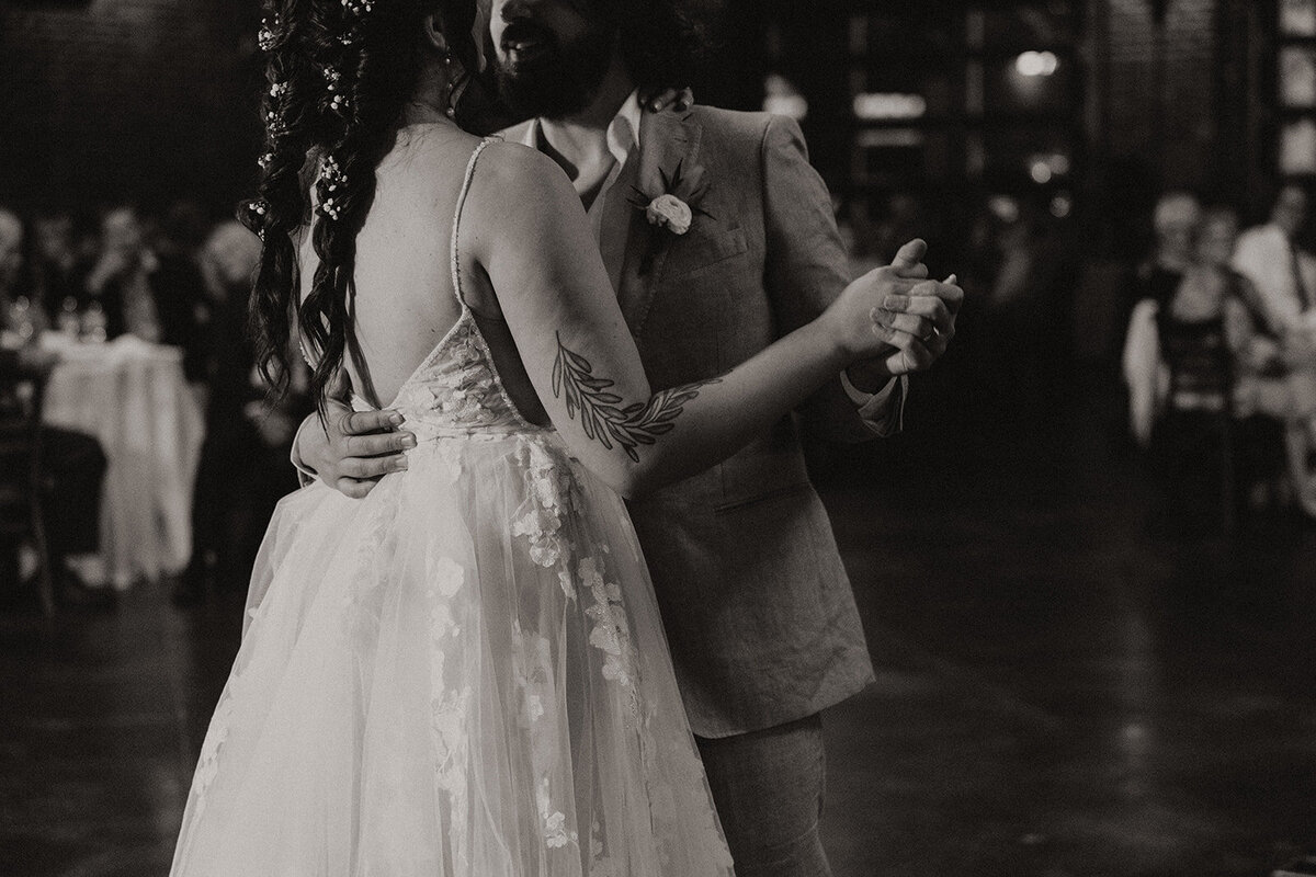 riley & joshua wedding sneaks _ cait swithers photo + films-57