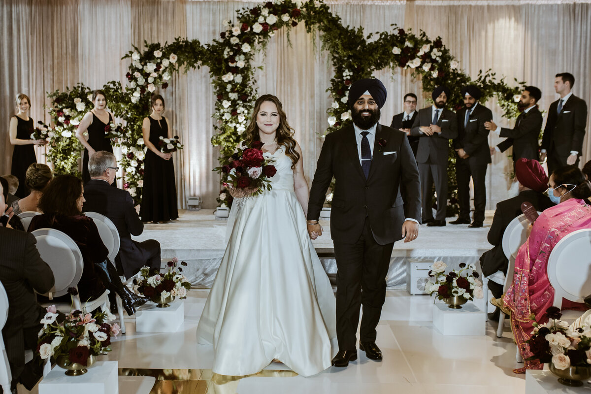 LA_Calgary_Hotel_Arts_NYE_Wedding-729