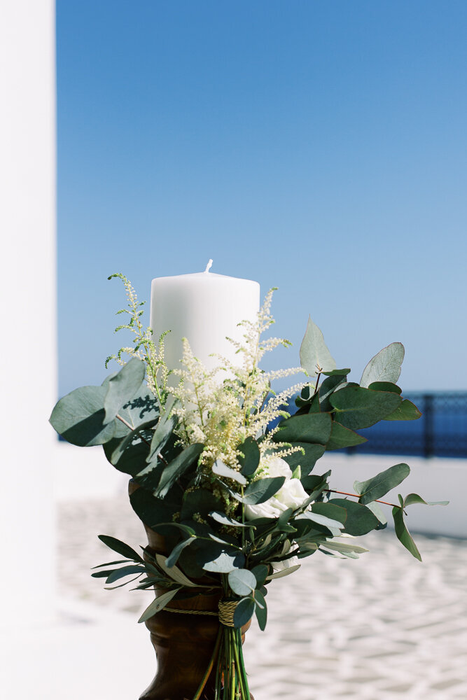 Villa wedding in Rhodes Greece with chandelier installations  (27)