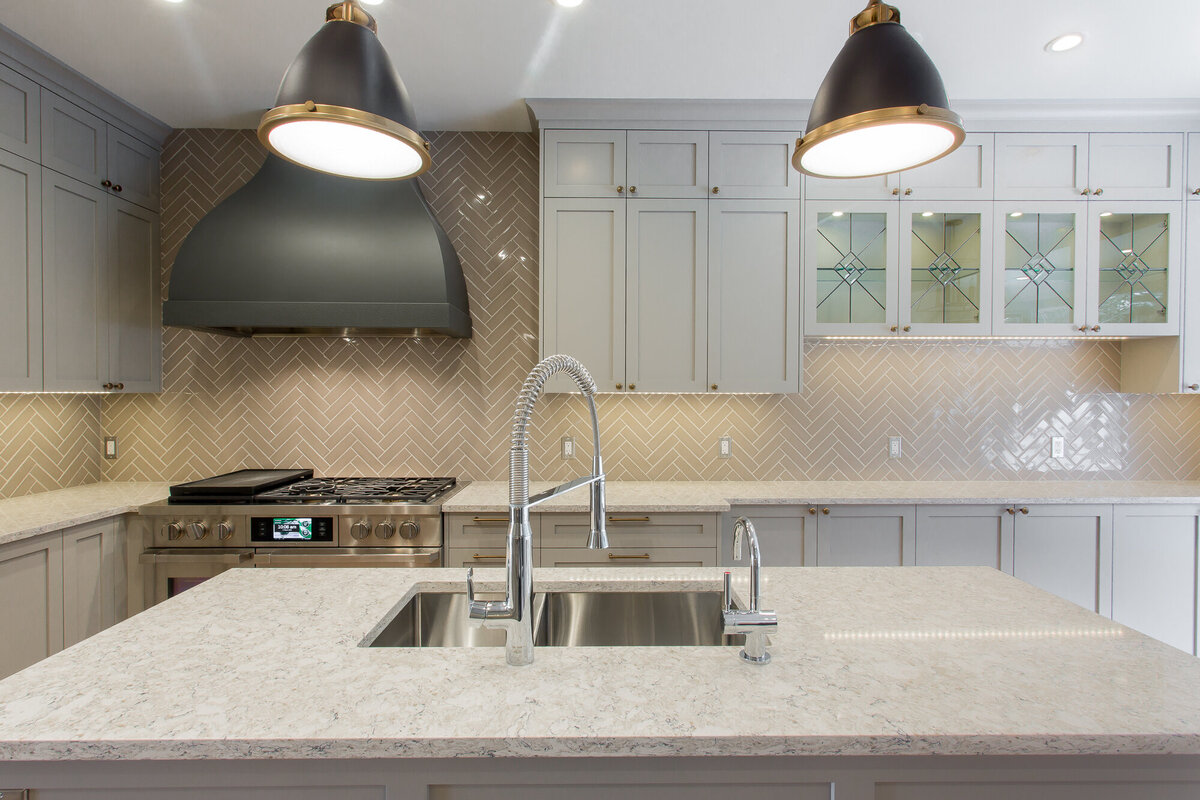 #15 3203 RIDEAU PLACE-28