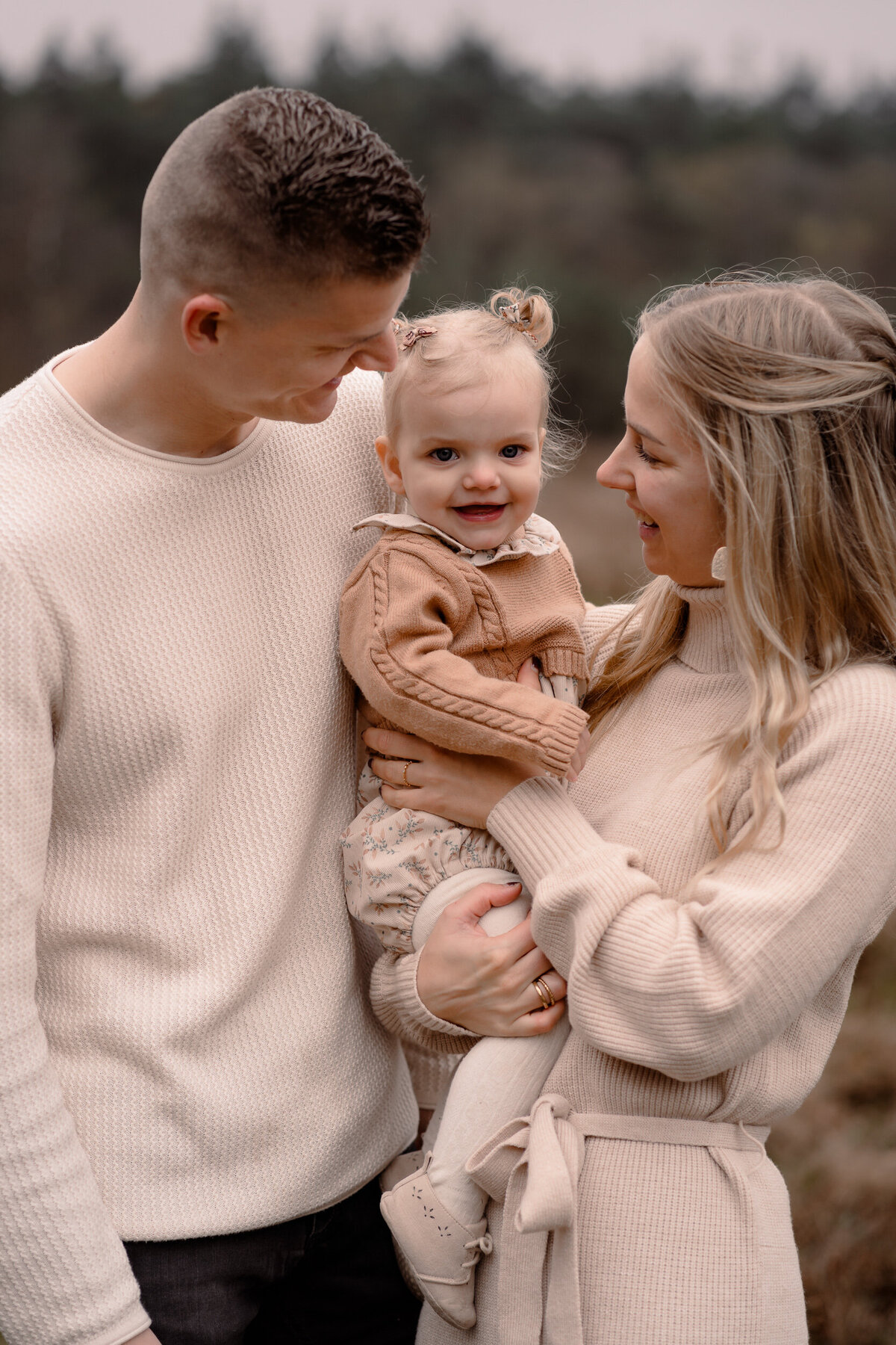 Joenne-Bokhorst-Fotografie-gezinsshoot-K&P-winter-6