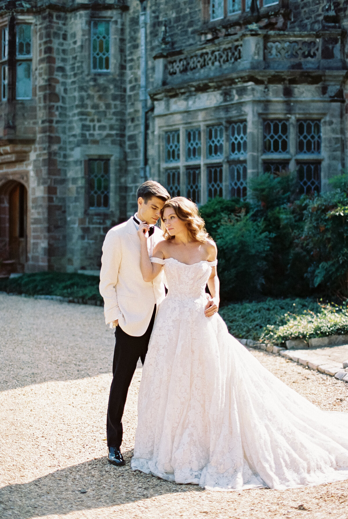 virginia house wedding editorial portraits-117