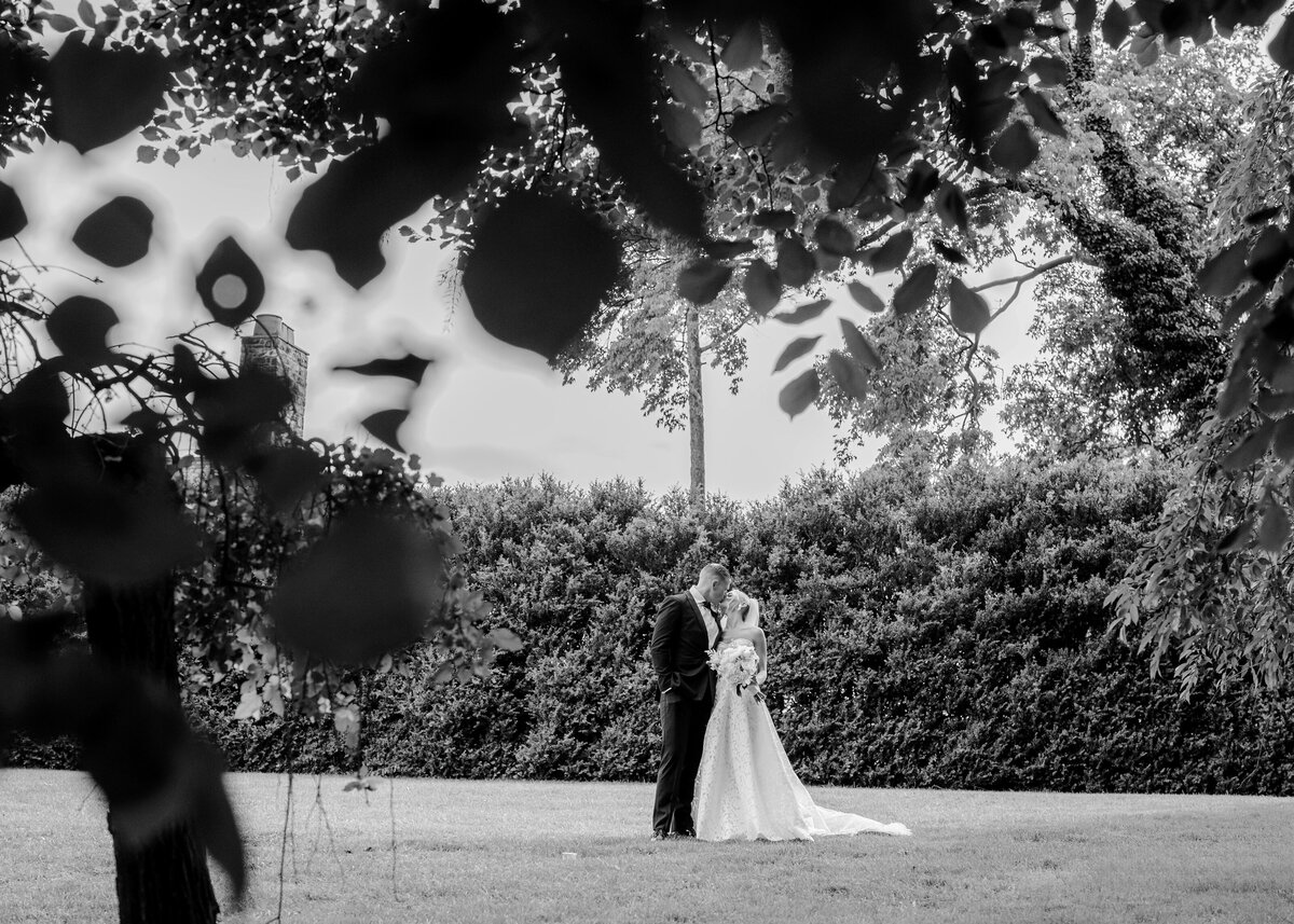 OliviaNoah_WeddingPreview100