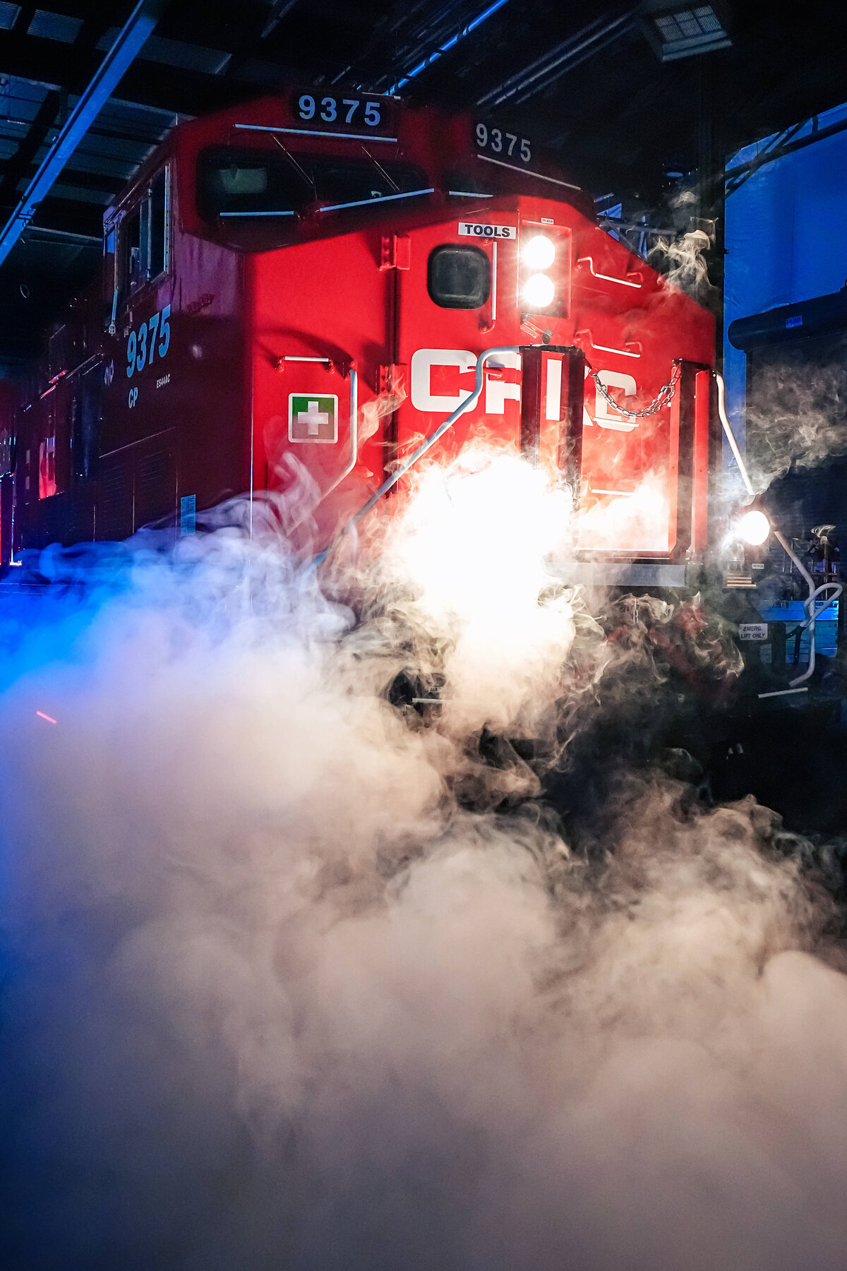 kansas-city-marketing-photography-products-0109-red-train-engine-with-smoke