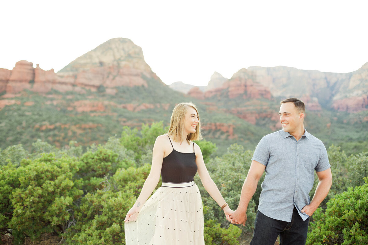 Celebrate your love with a romantic desert engagement session in Scottsdale. This gallery captures golden hour light, majestic cacti, and intimate moments that beautifully reflect the unique charm of the Sonoran Desert