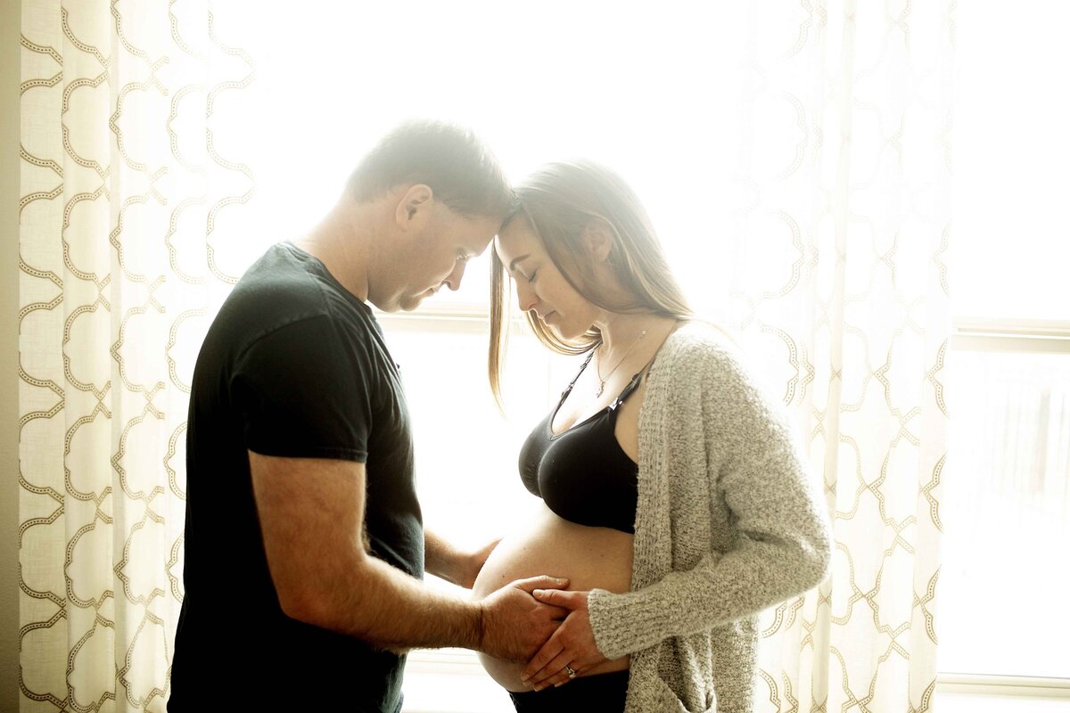 Aledo-home-maternity-photographer-chunky-monkey-photography