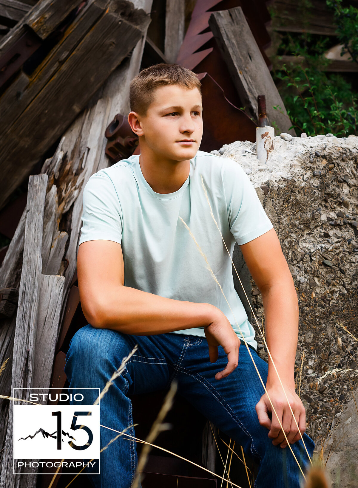 Studio15Photography EasternOregonPhotographer SeniorPortraitPhotographer GrantCountryOregonPhotographer Thebestgrantcountyphotographer SeniorBoyPhotographer SeniorGirlPhotographer (1)