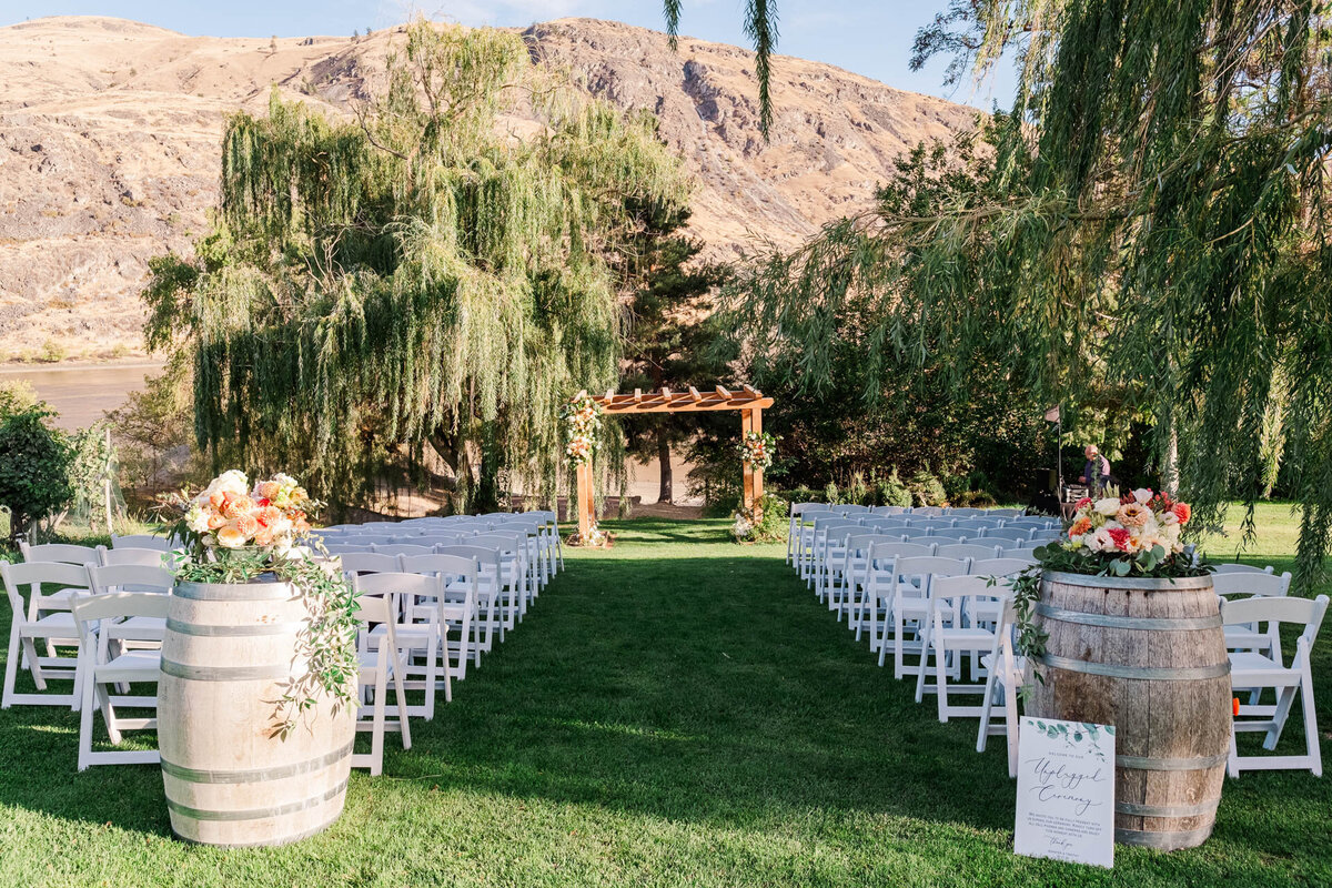 Rio-Vista-Winery-Wedding-Chelan-WA-4