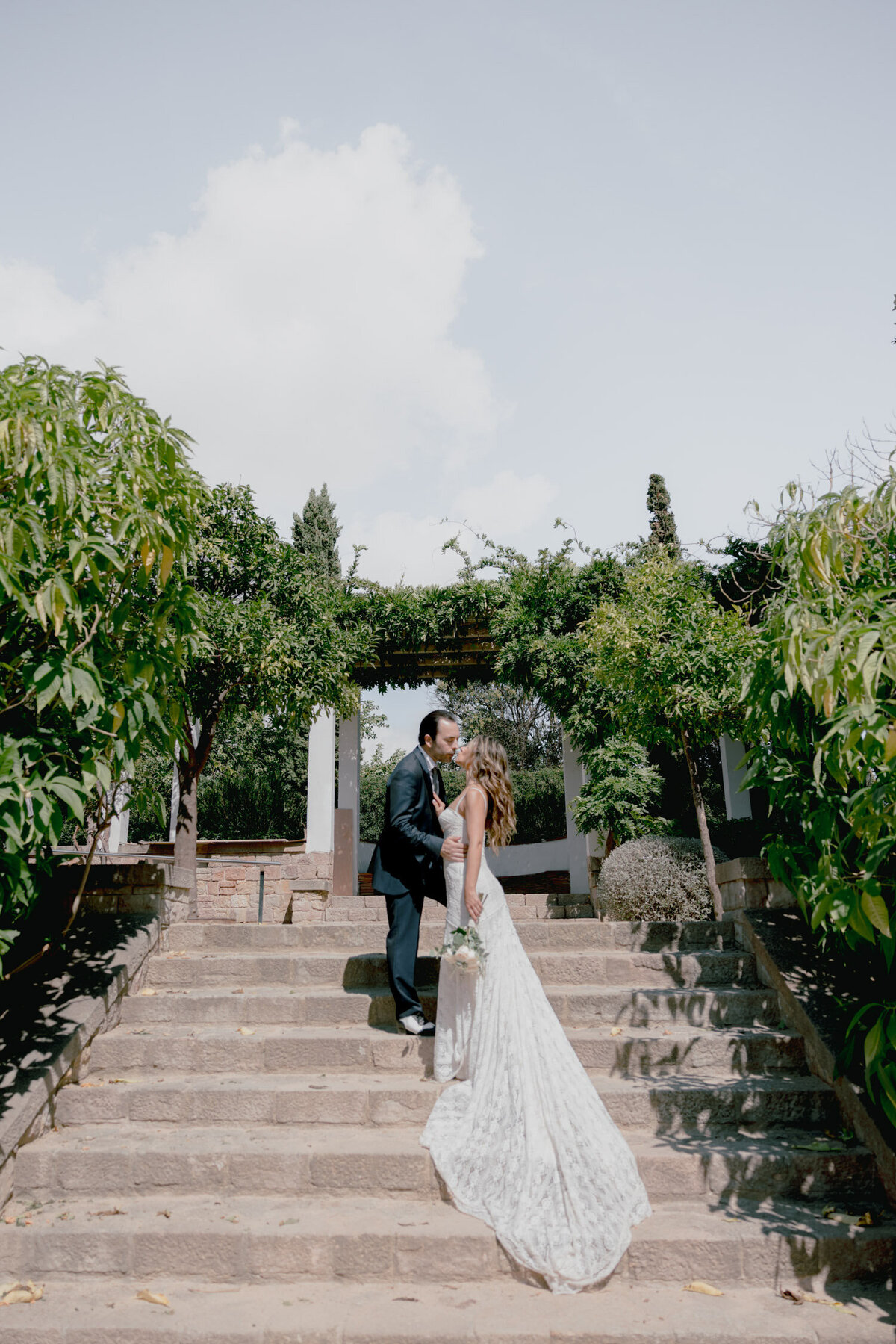 wedding photographer barcelona montjuic-75