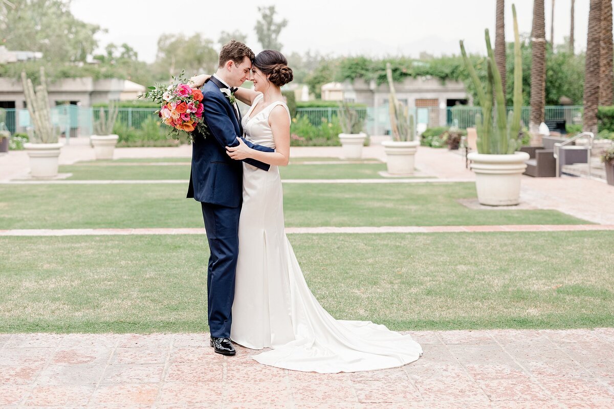 Hyatt-Regency-Scottsdale-Resort-Gainey-Ranch-Wedding (27)