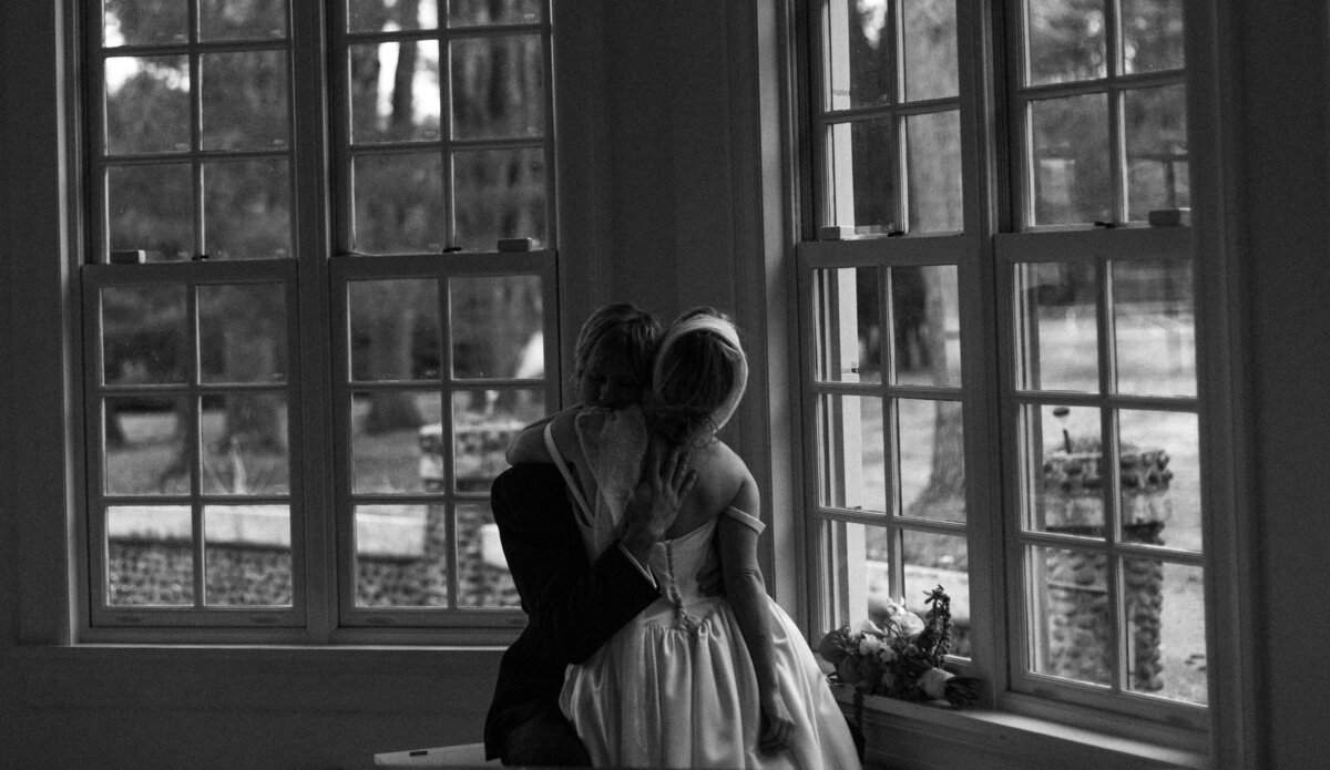 Candid bride and groom moment in the Hamptons, New York