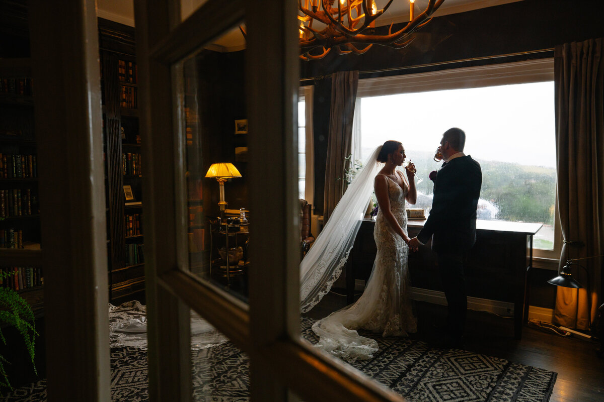 0838 WED Simon 09-14-23