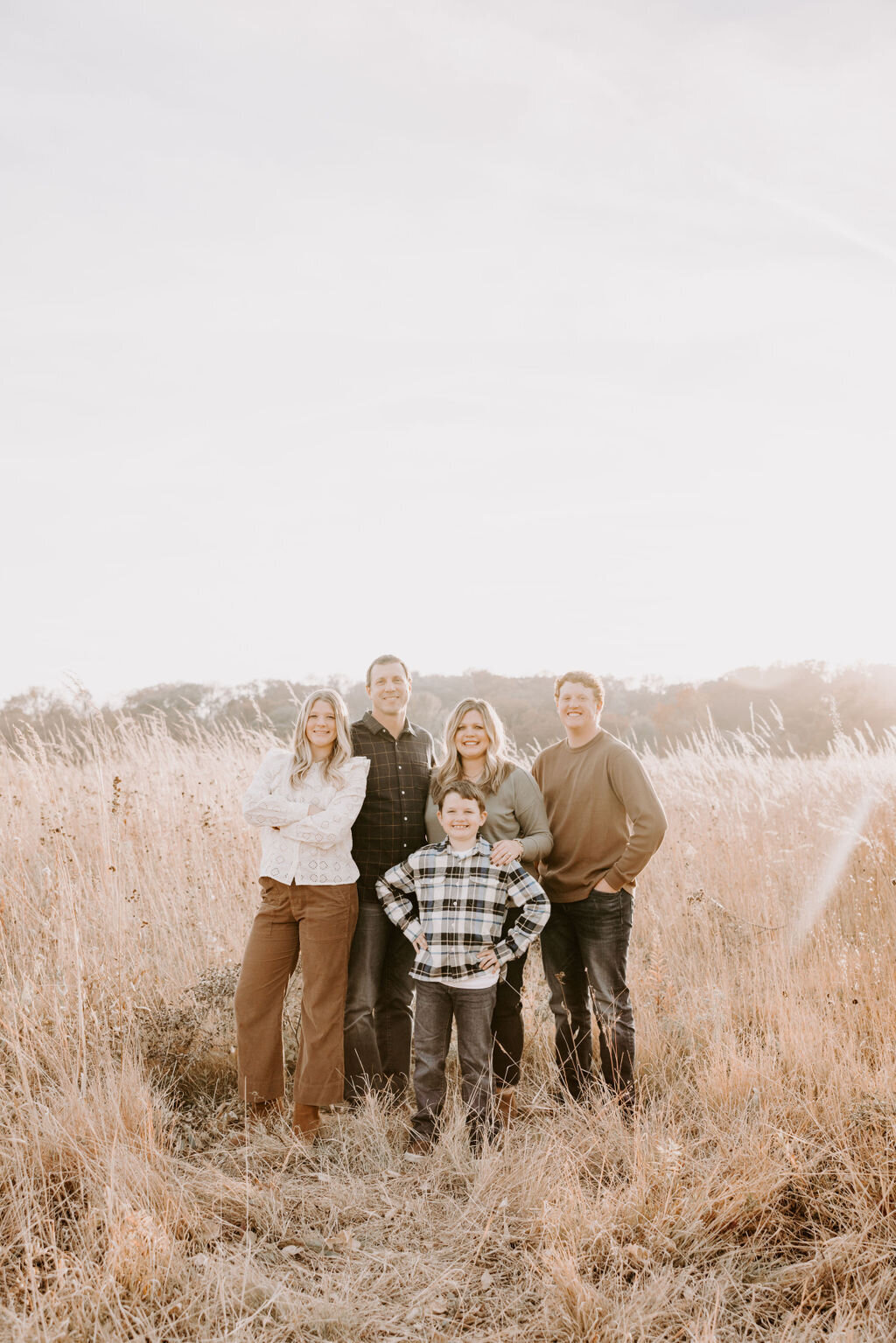 christina_ney_photography_wedding_engagement_lifestyle_photographer_dubuque_iowa_wedding_planning_assistance_adventurous_bold_laidback Family Photography5