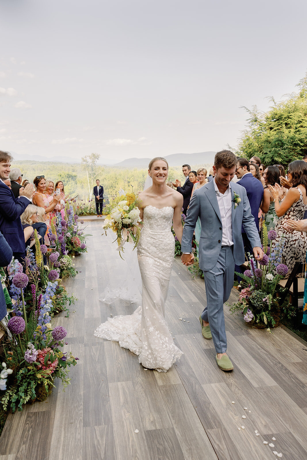 outdoor-ceremony-bride
