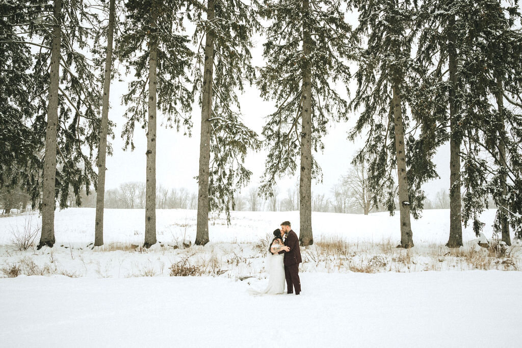 Intimate Wedding and Elopement Photographer44