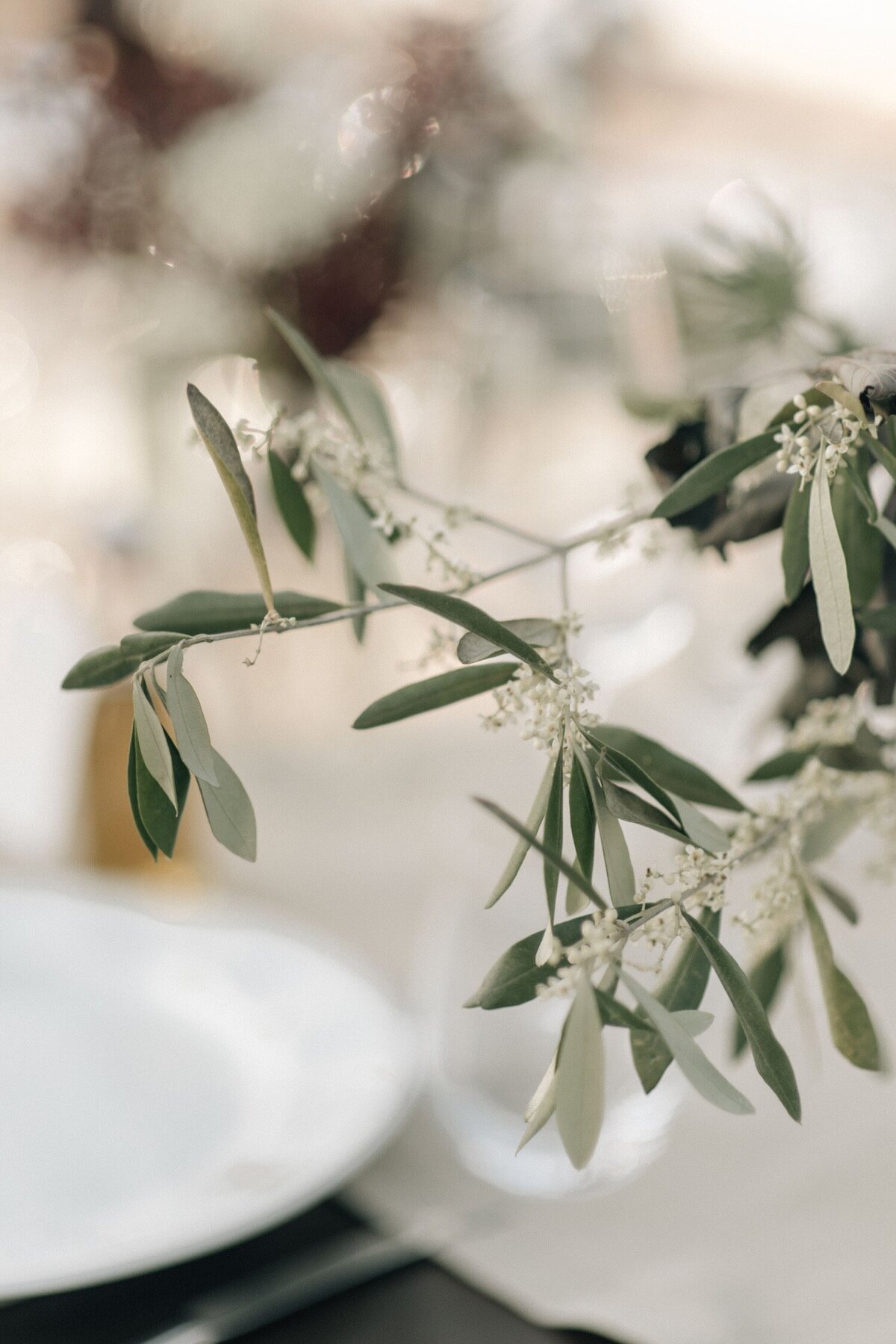 063_Tuscany_Destination_Wedding_Photographer-126_A tuscany wedding in the Chianti hills captured by Flora and Grace Wedding Photography. 