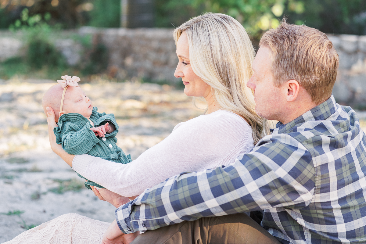 Towle-Outdoor-Newborn-18