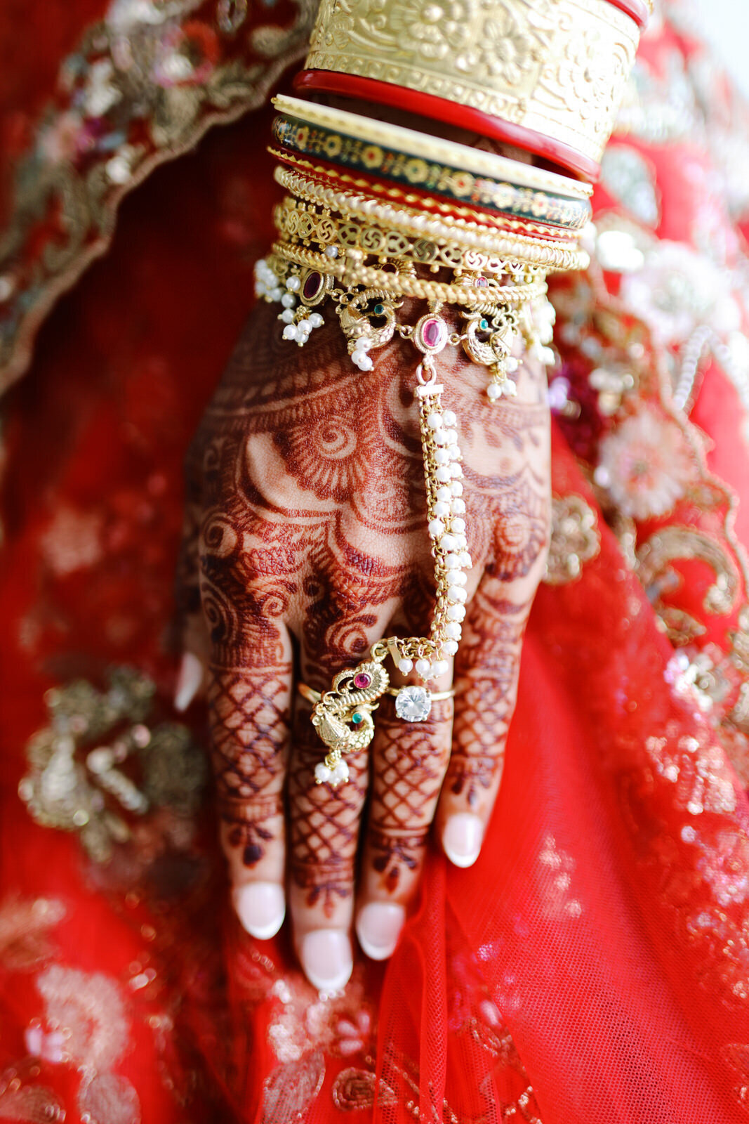 Bright Indian Wedding Photography at Pasea Hotel in LA 12