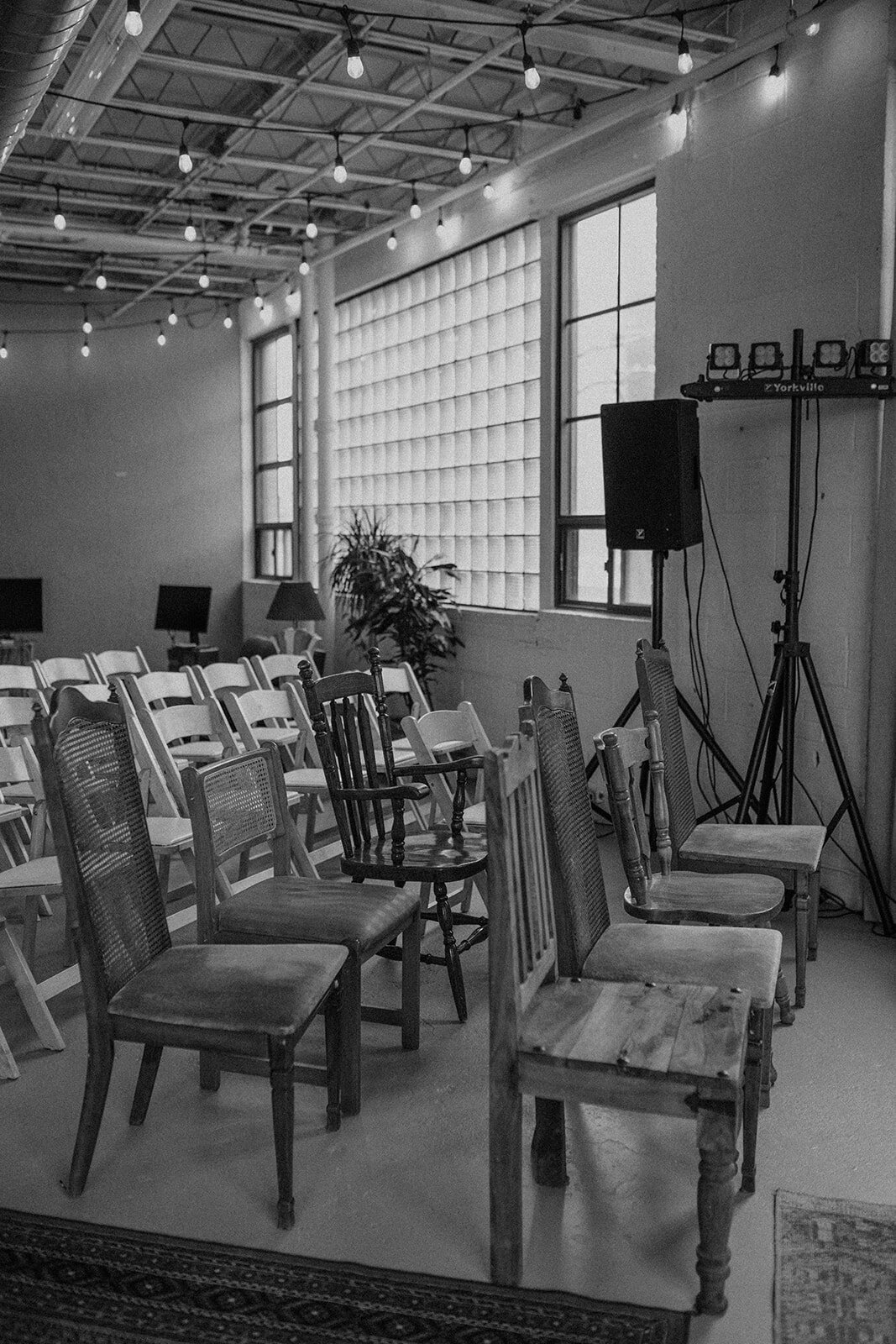 downtown-toronto-junto-studio-nontraditional-cool-modern-wedding-whim-and-willow-photo778