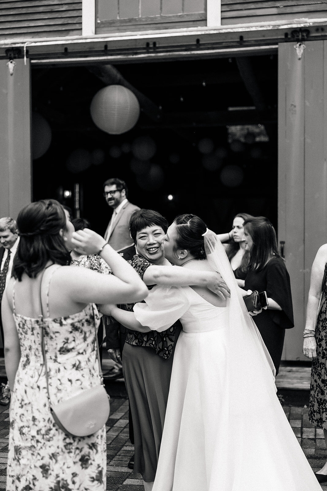 new-england-wedding-photographerluna-munn-photography-vermont-wedding-the-tillerman-kathy-chris0542-Copy1_websize