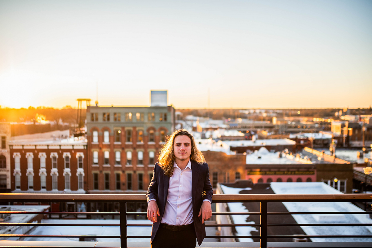 downtown senior portraits springfield missouri