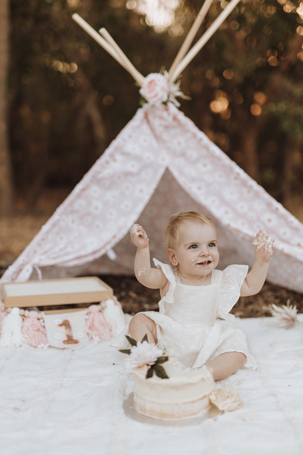 Ella-hackleton-perth-milestone-sitter-cakesmash-photographer-22