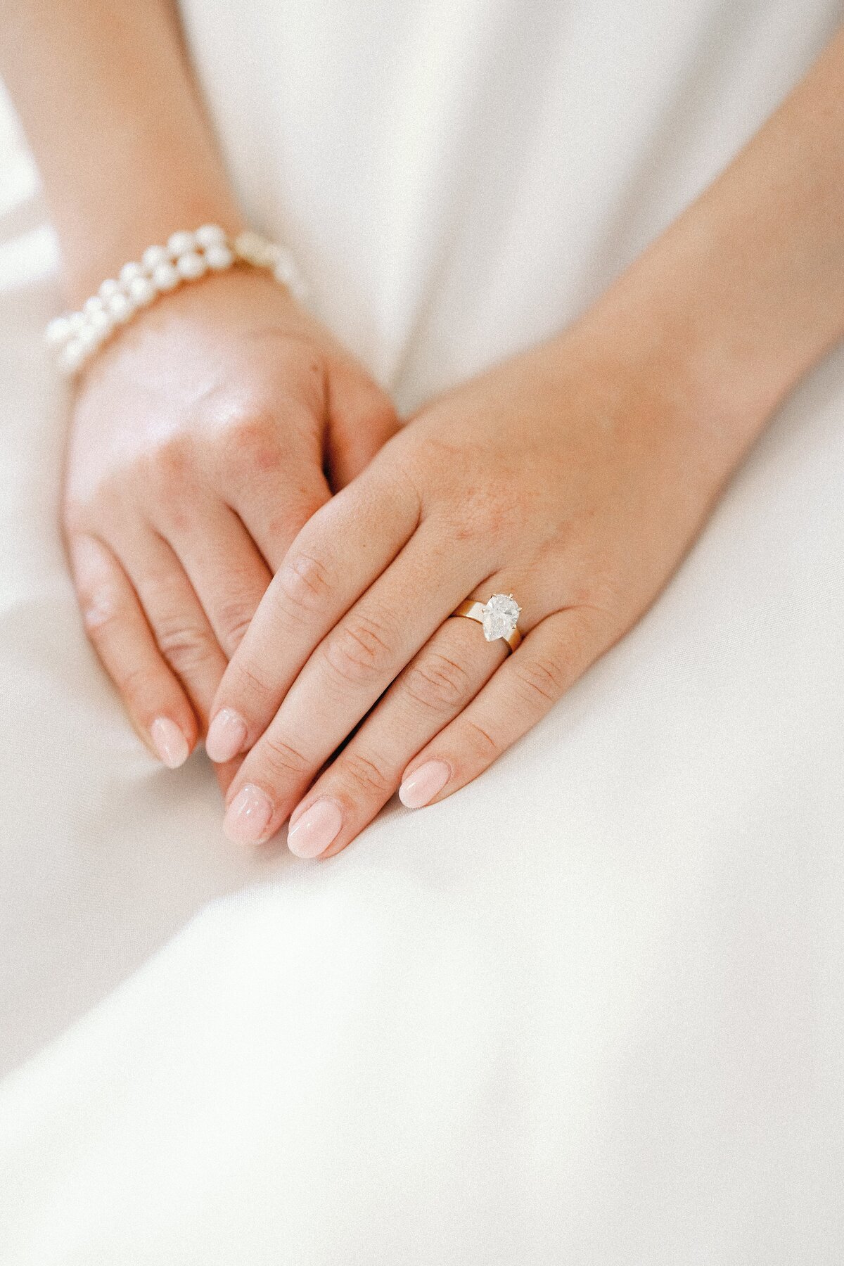 White 0263