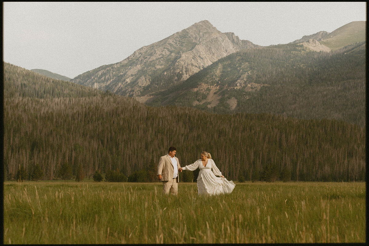 Emily-Noelle-Photo-Elopement-Photos-Colorado-09510_websize