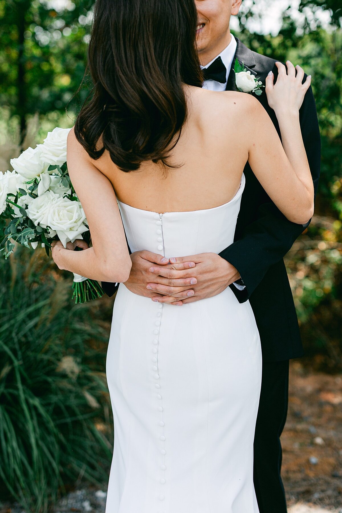AlexisLunsfordElegantweddingfeaturedonStyleMePretty_0019