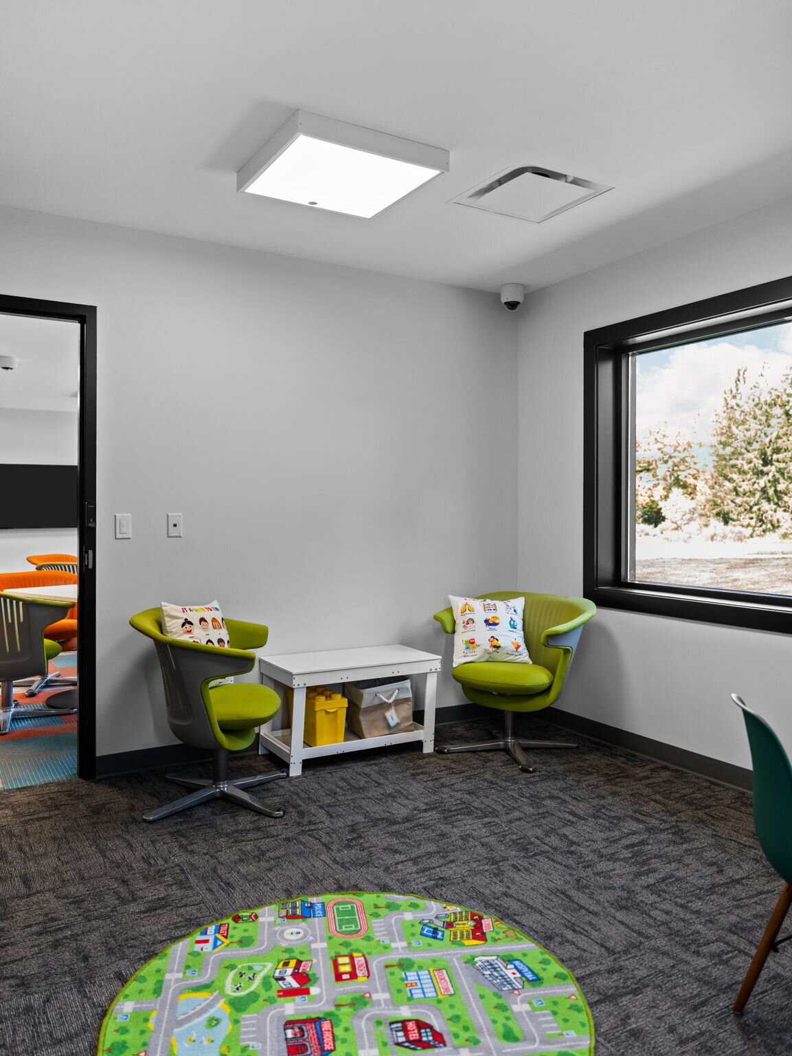 91-web-or-mls-A7403568