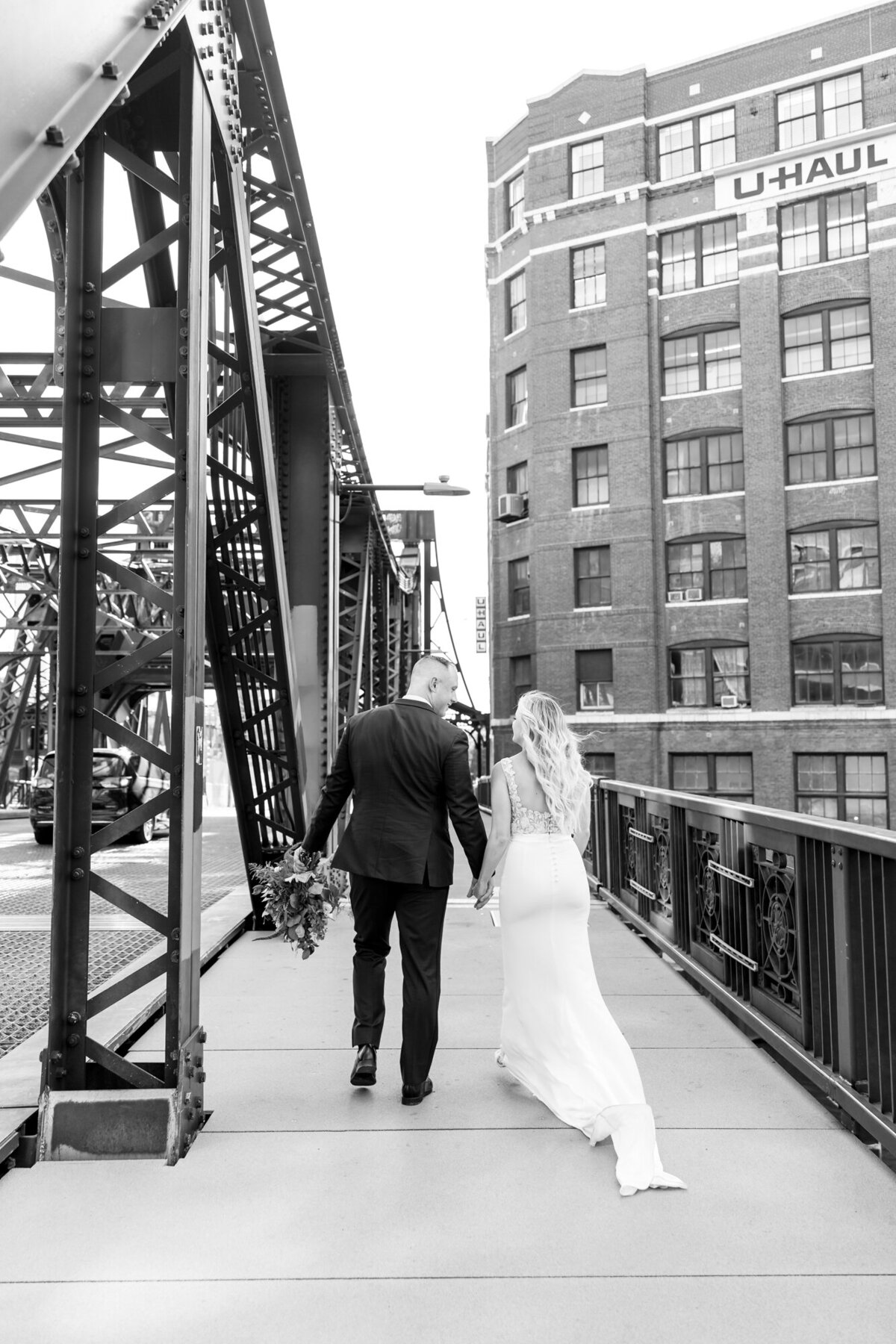 Downtown-Chicago-Lacuna-Lofts-Rooftop-Wedding-3