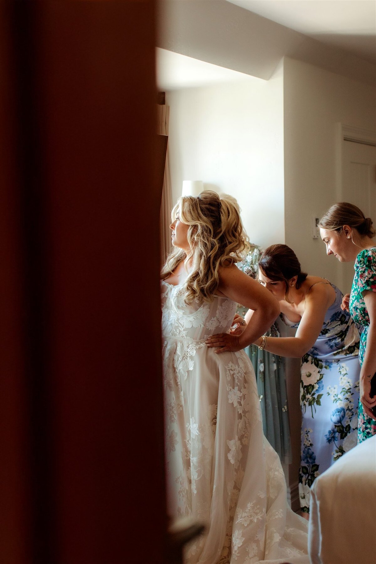 bride-into-gown