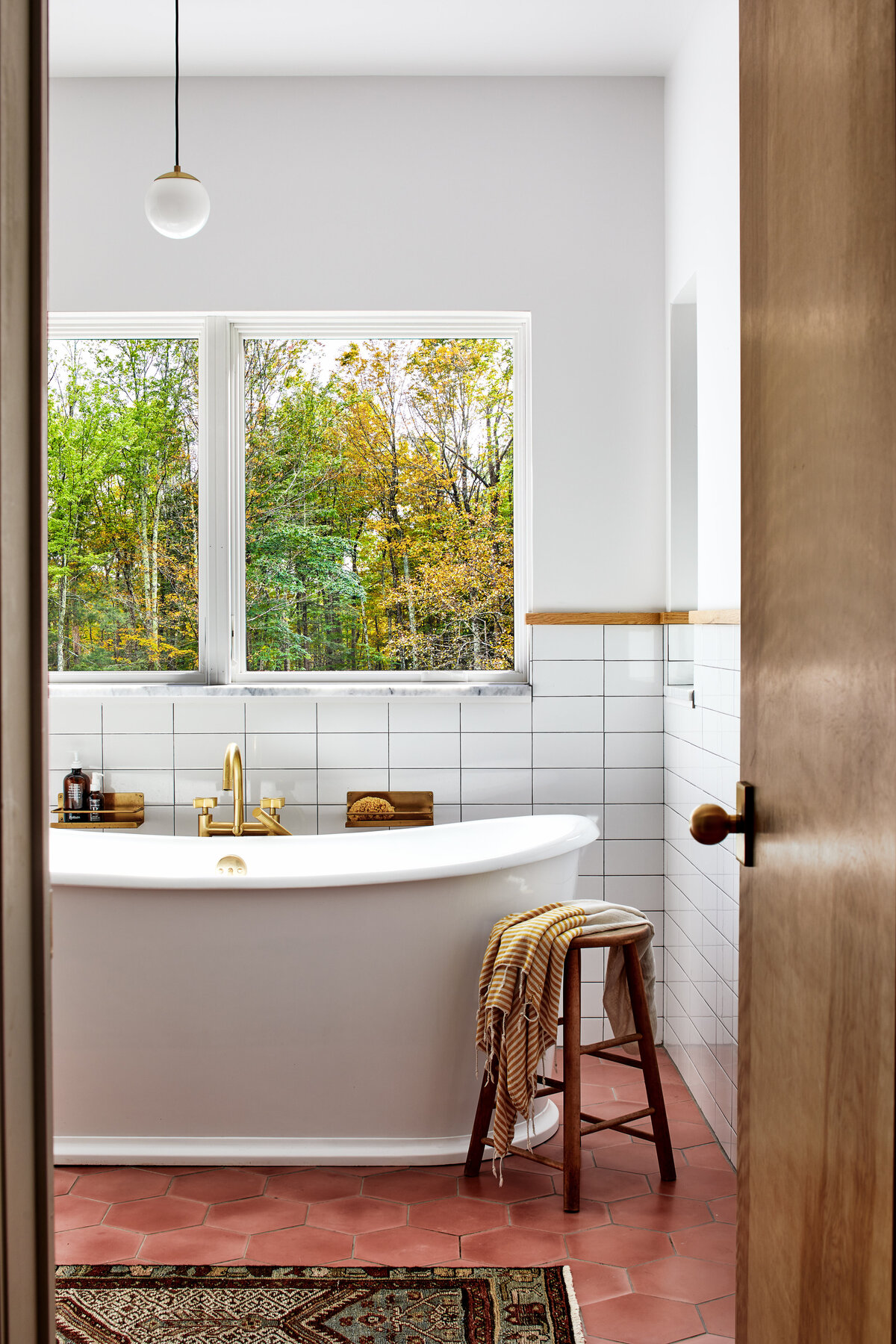 Catskills-Primary Bathroom-Sanabria