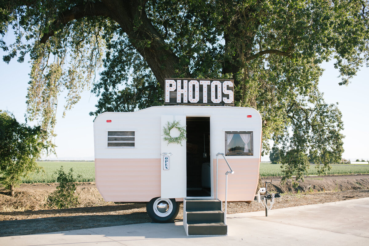 2018-06-12 Shutterbug  - Kori and Jared Photography-202