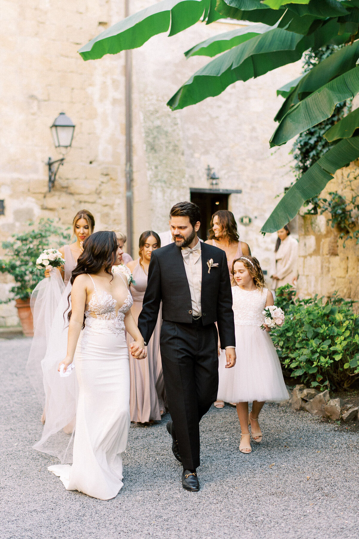 Maïlys Fortune Photography Husband Wife Wedding Weddings Photography France Switzerland Italy Timeless Dreamy Imagery Bilingual French English Destination Weddings Destination Wedding Provence French Riviera Paris Lake Como Tuscany92