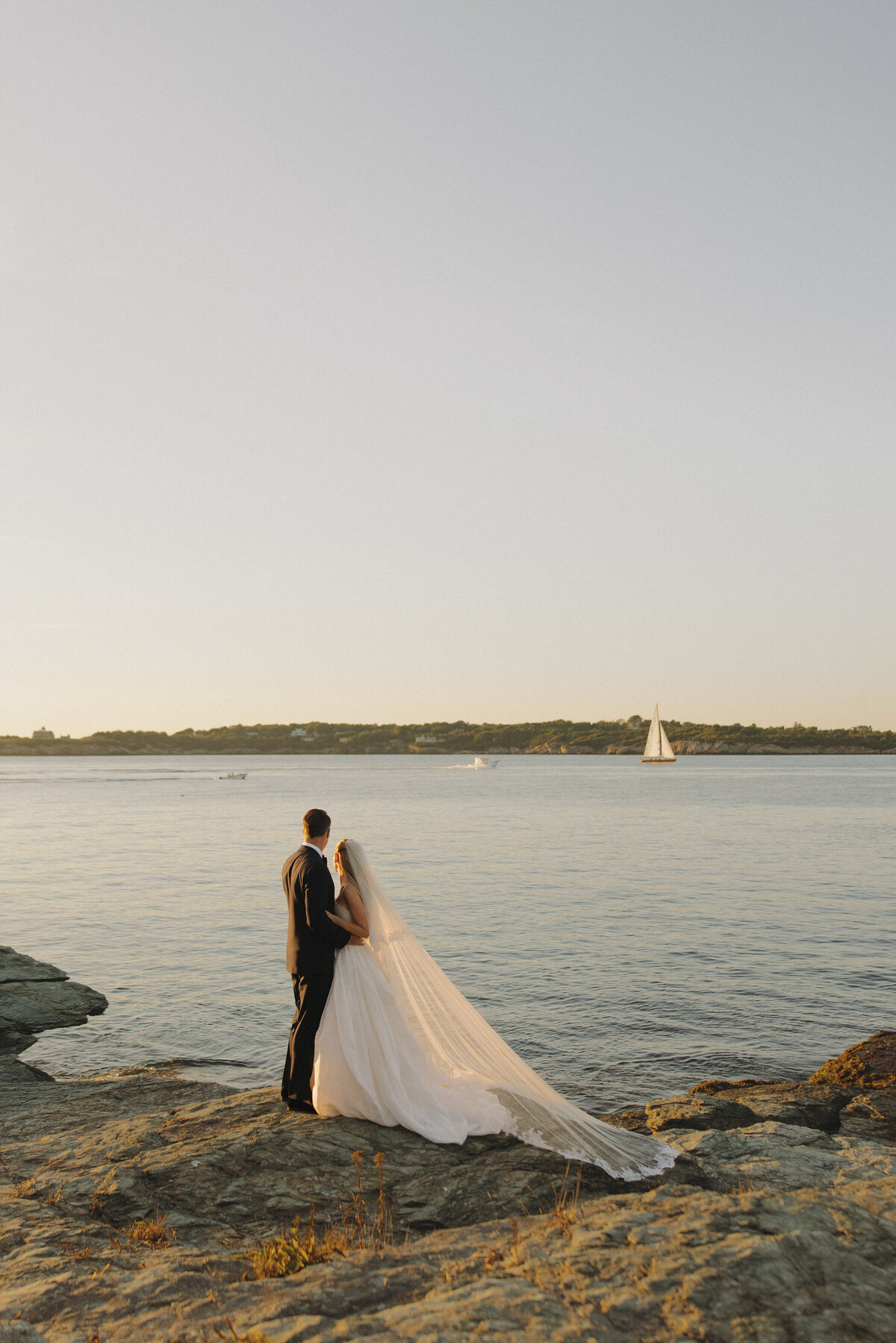 250830JENMAT_adv0218