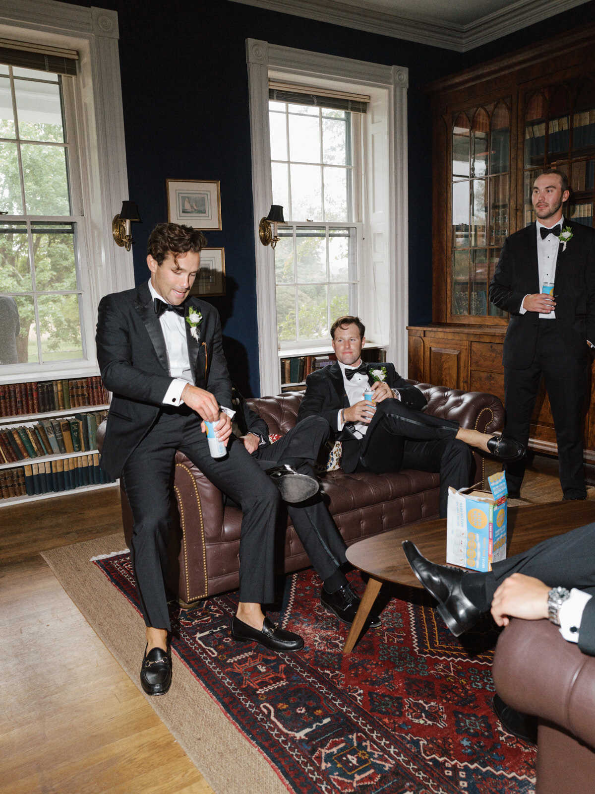groomsmen-getting-ready-at-stone-acres-farm-ct-jen-strunk-events
