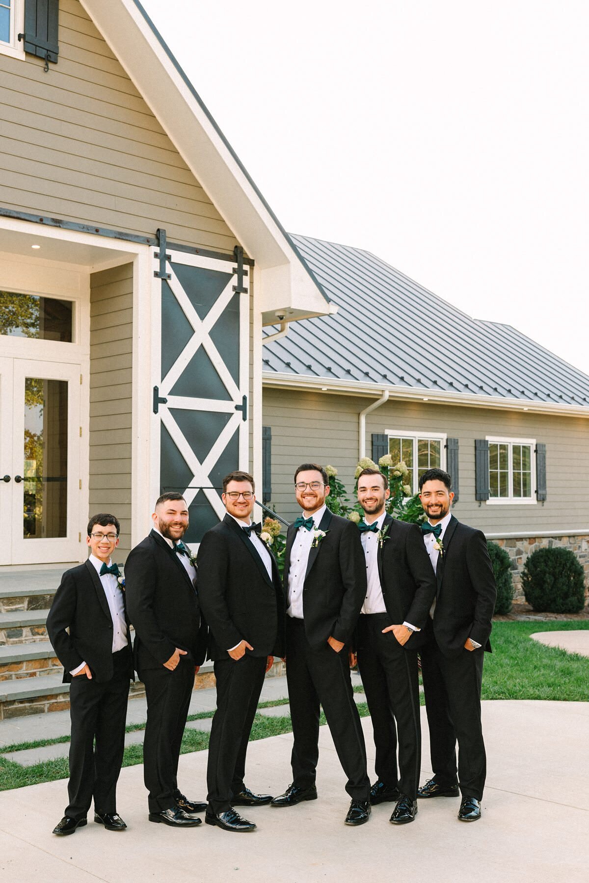 Bride and Groom Wedding Portaits Kelynn and Mathew Evansville Owensboro296