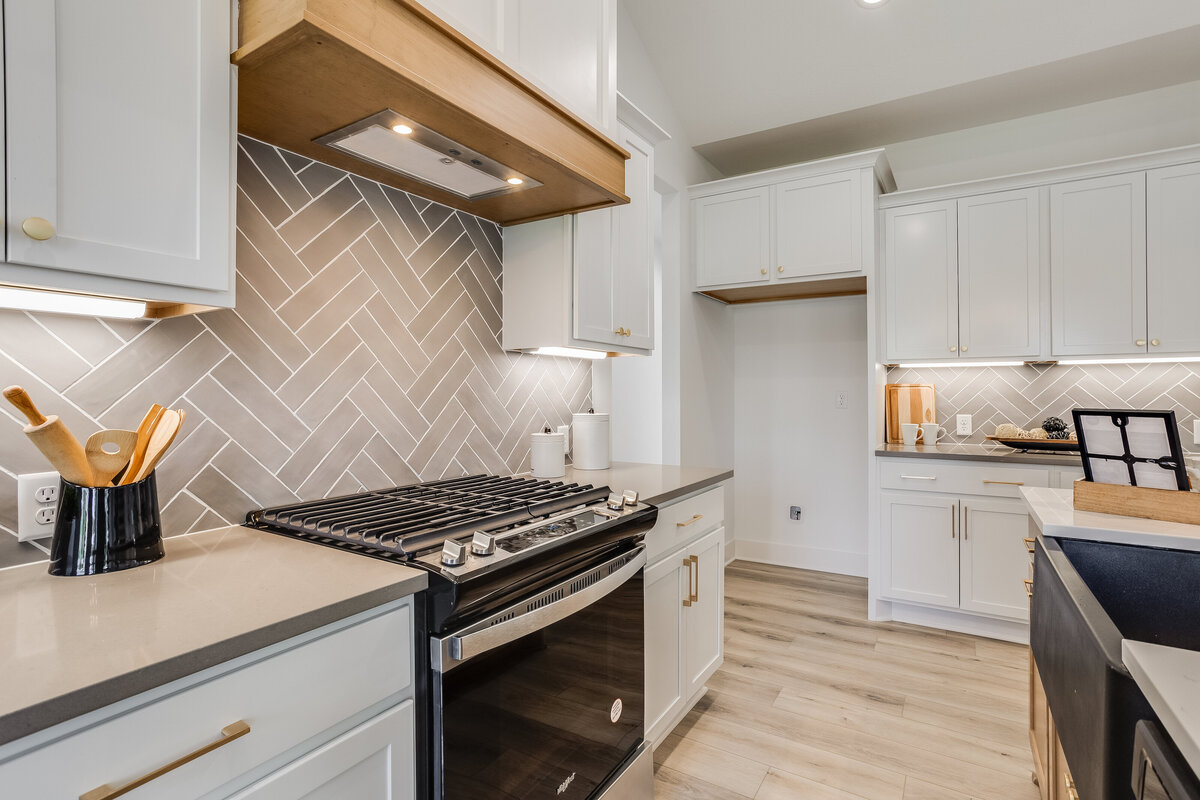 13-10504 W Graber Cir -13