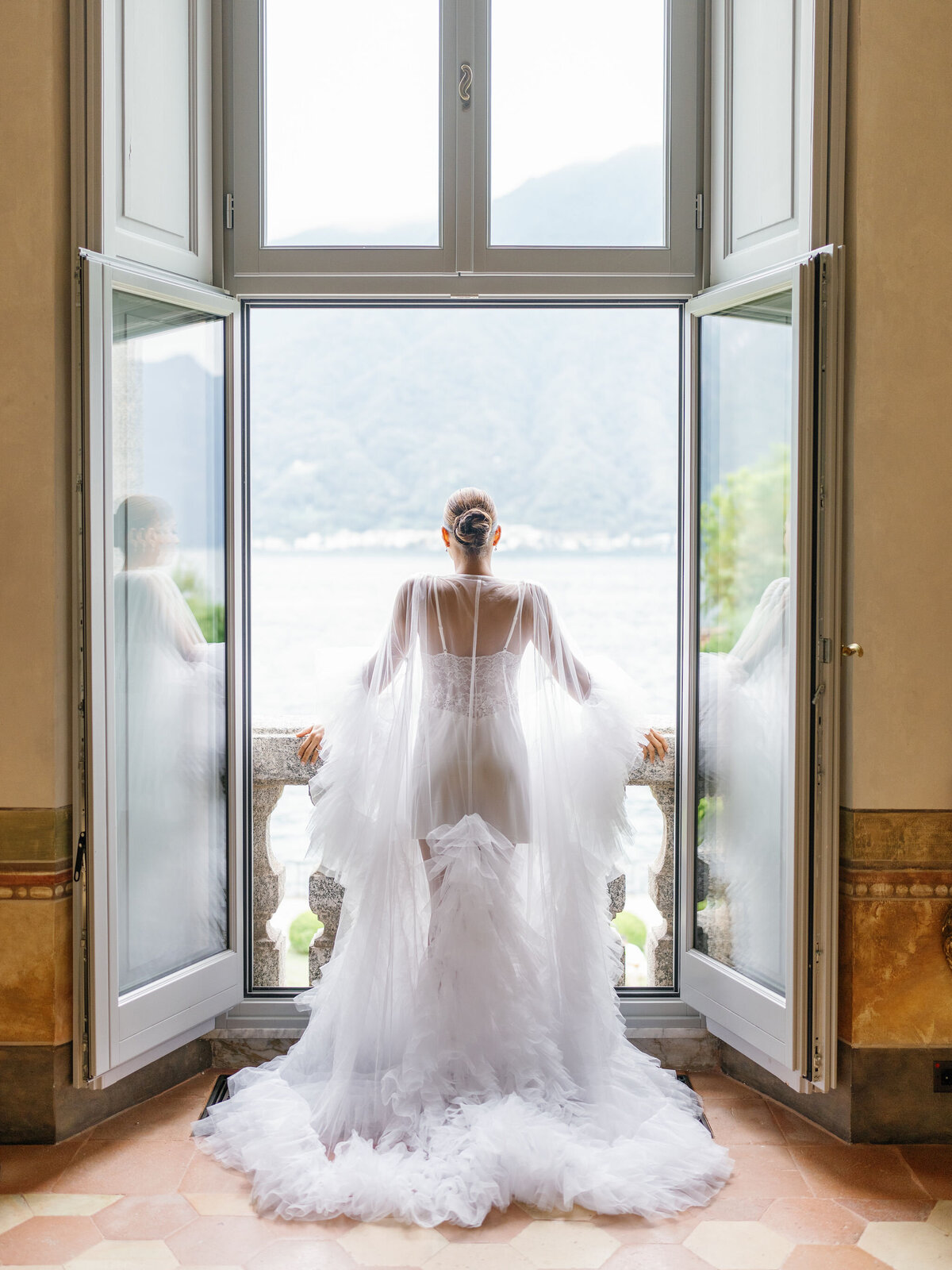 Copy of Getting_Ready_Wedding_L&L_©_Oliver_Fly_Photography_160