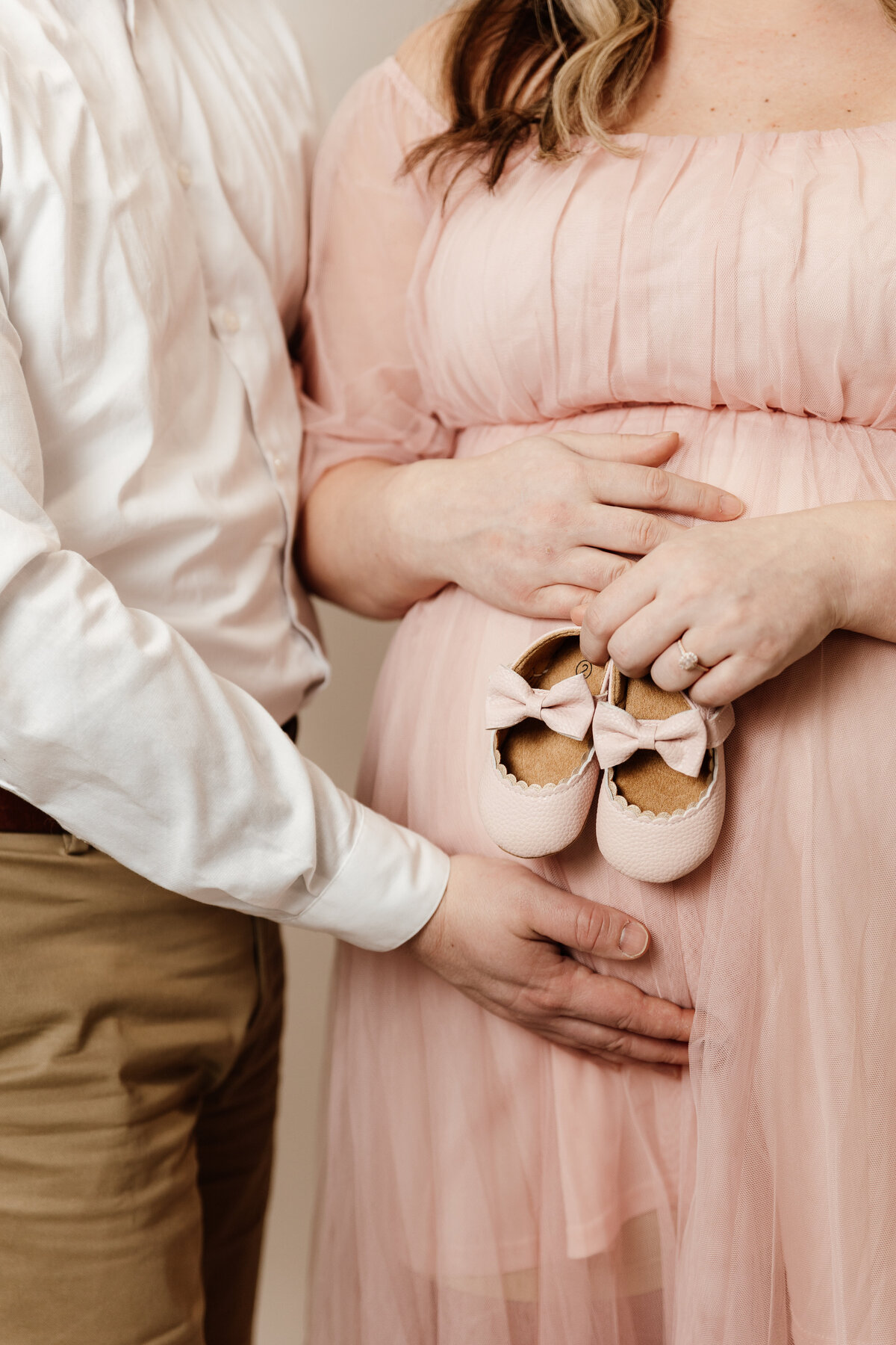St Johns Michigan Maternity Pictures18
