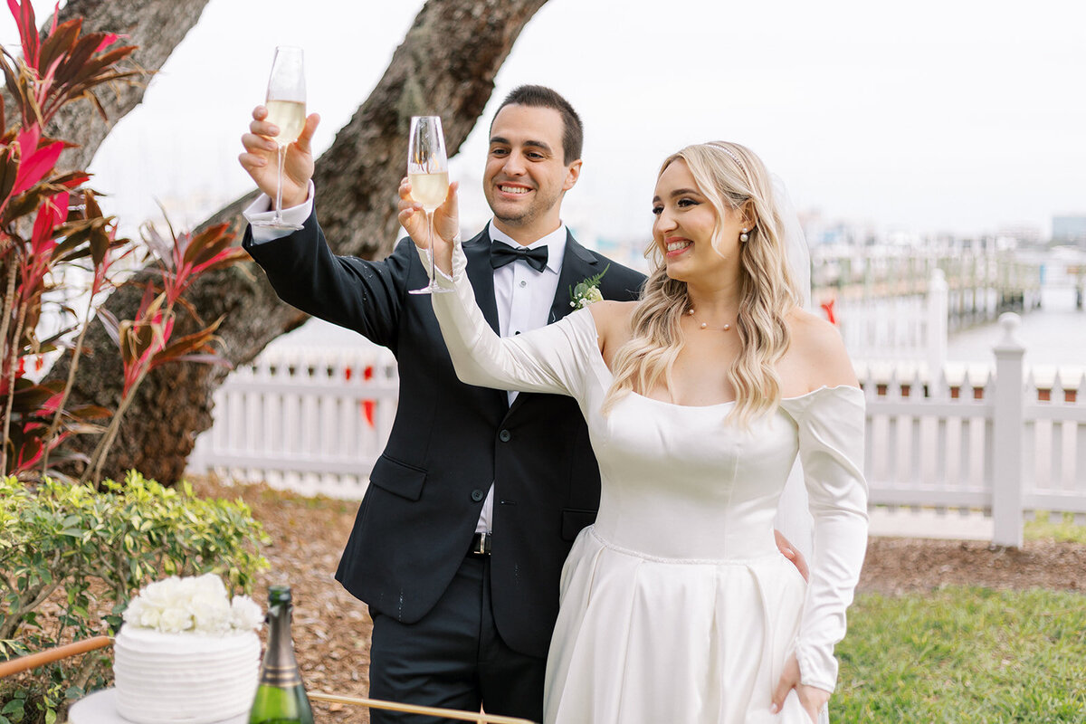 miranda-rose-photo-palmetto-bed-and-breakfast-elope-in-florida-chantilly-chic-15