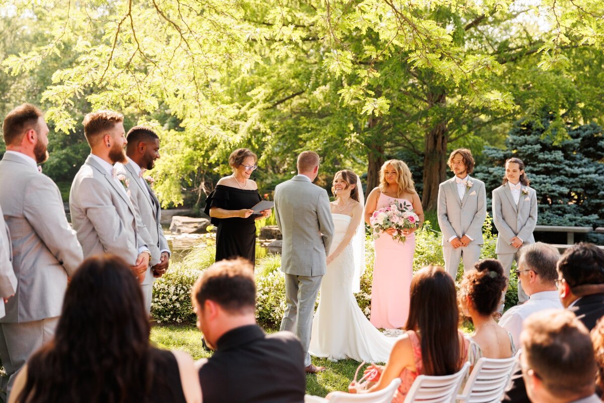 31-grand-rapids-frederik-meijer-garden-wedding
