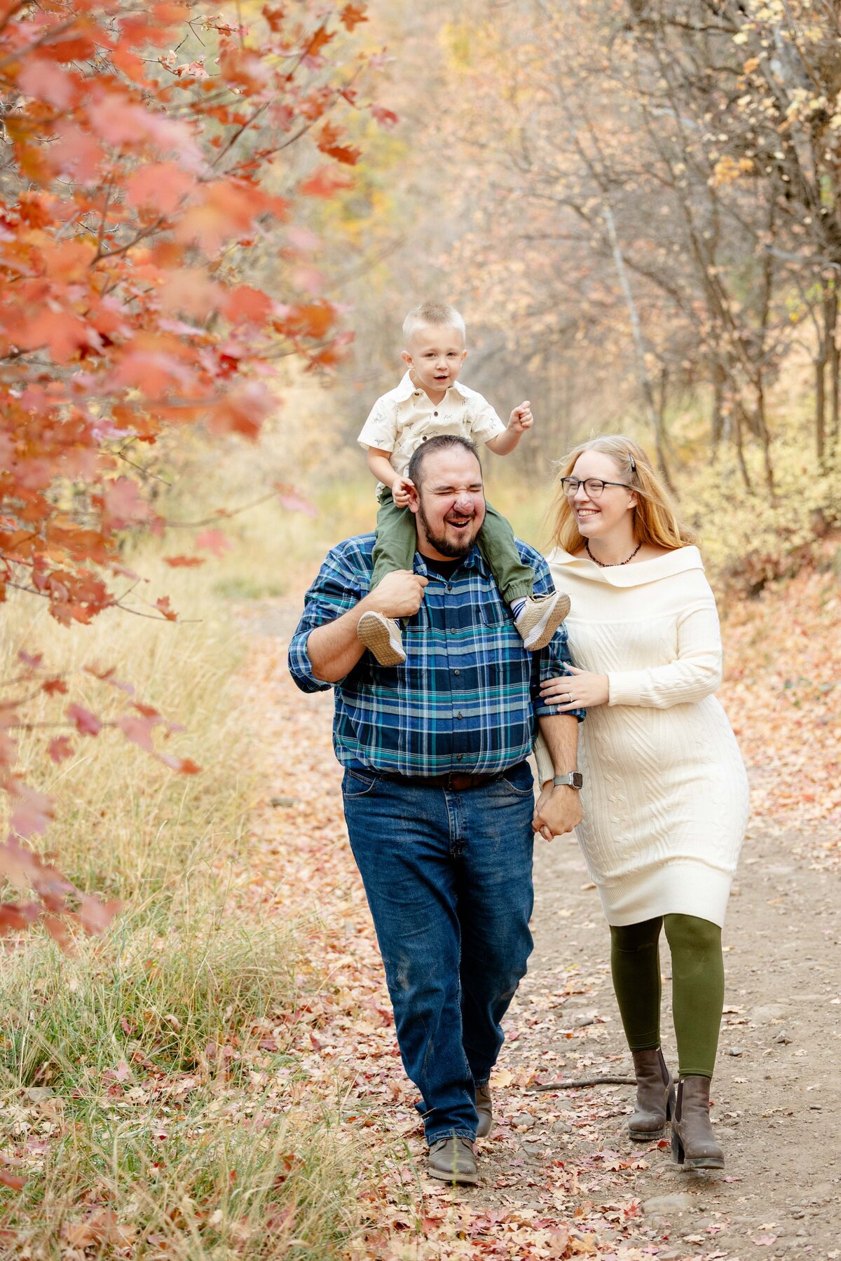 Provo-UT-Family-Session-Provo-Canyon-Big-Springs-Park-Fall-Mini-Session-Magnolia-and-Grace-Photography-Co-EdenJ# (1)-73