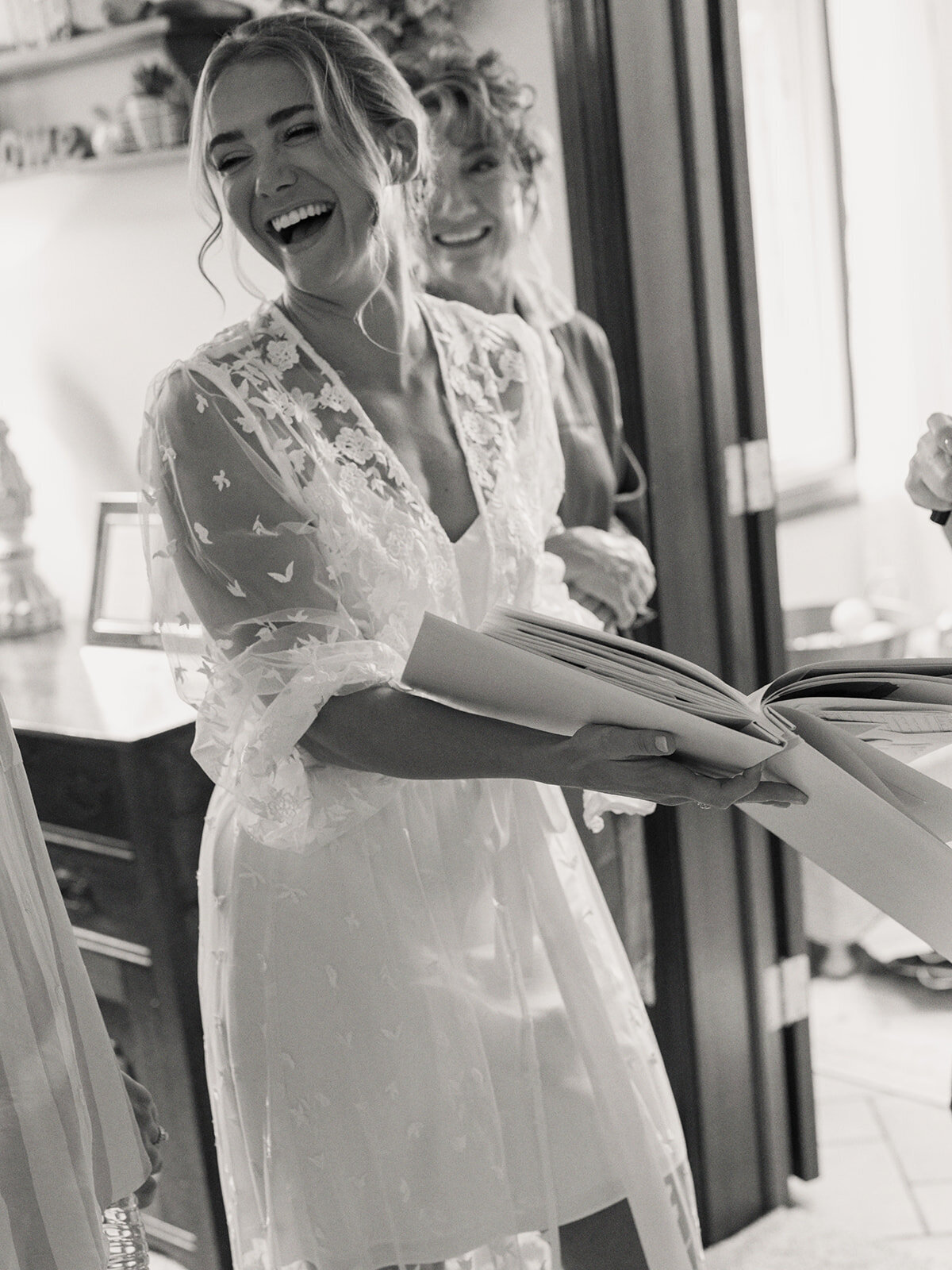 Abbey & Ryan Bride Getting Ready-8-2